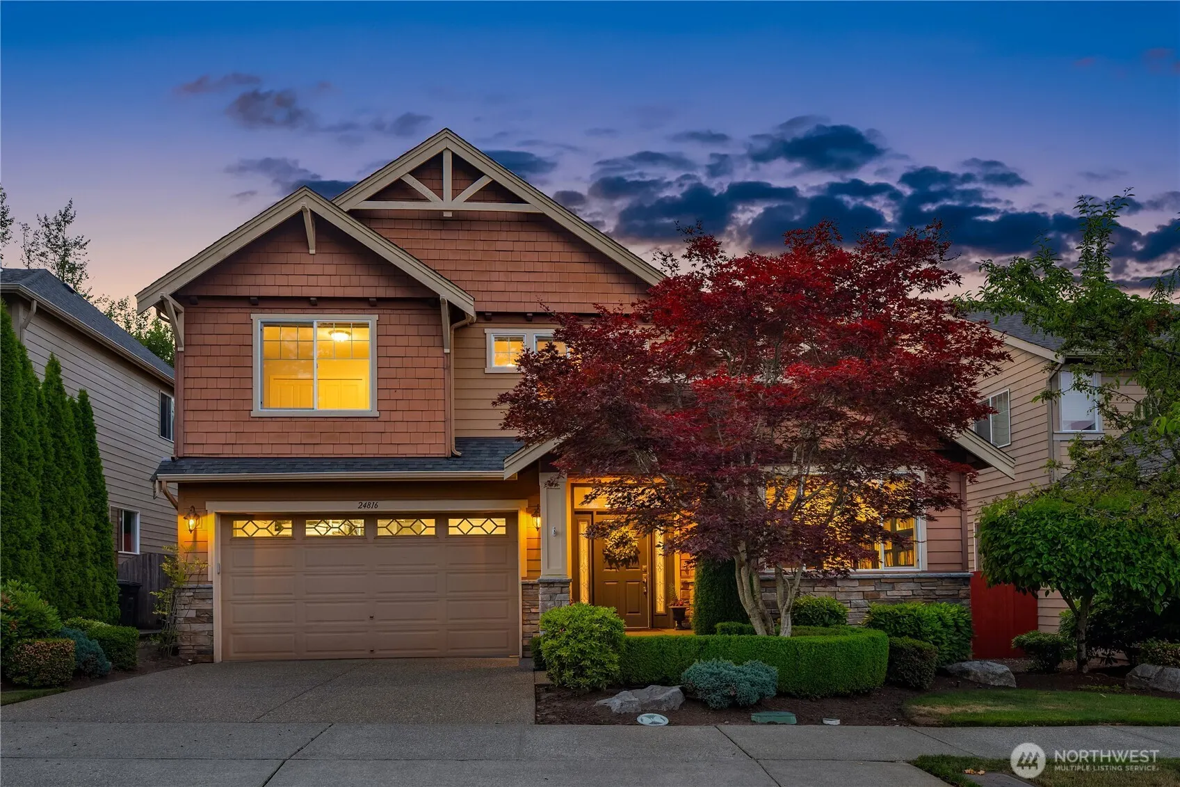 24816 SE 17th Place , Sammamish, WA 98075
