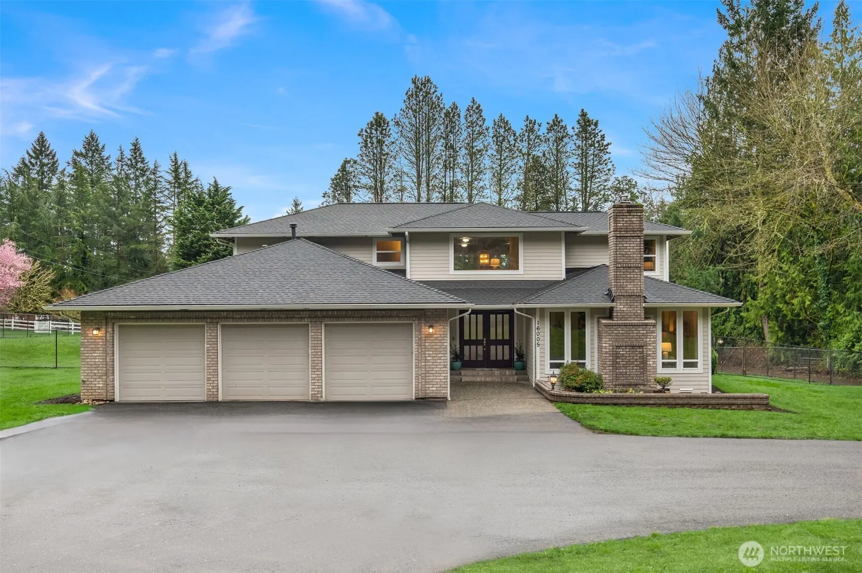 16005 NE 160th Street , Woodinville, WA 98072-2551