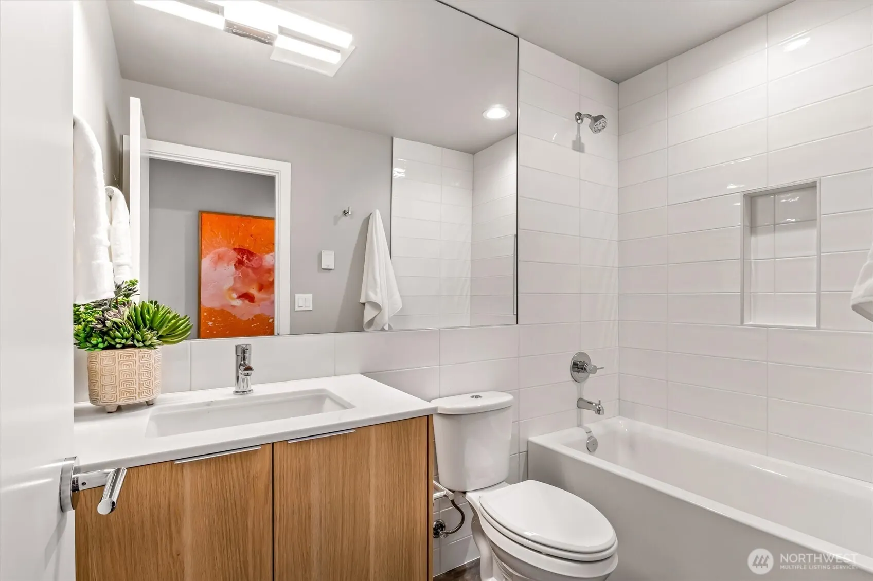 4460 Midvale Avenue N, Seattle, WA 98103