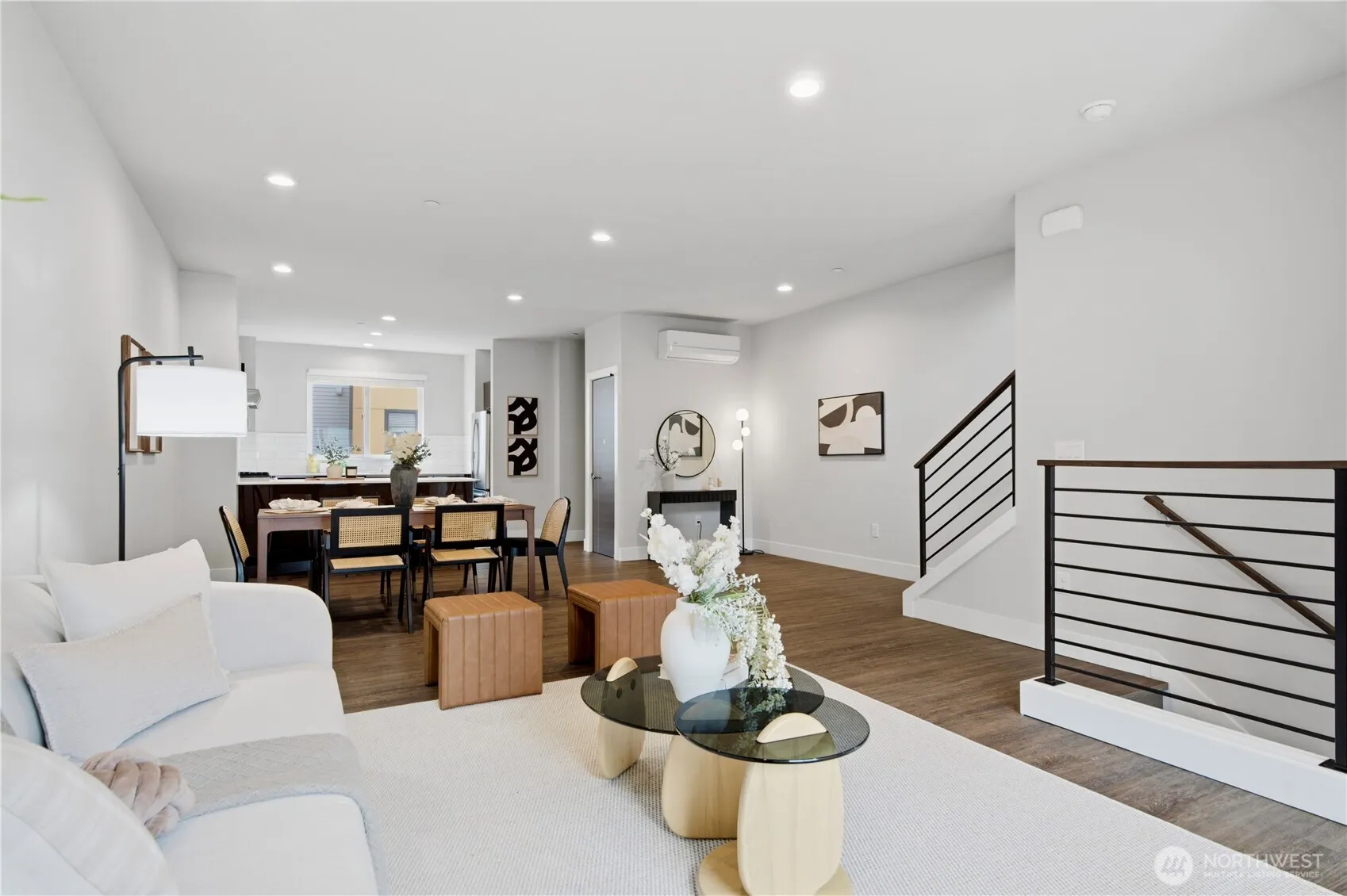 522 Glacier Walk SE, Sammamish, WA 98074