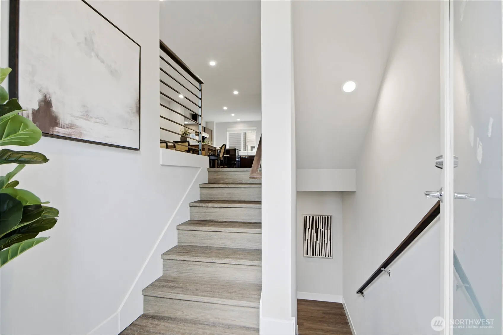 522 Glacier Walk SE, Sammamish, WA 98074
