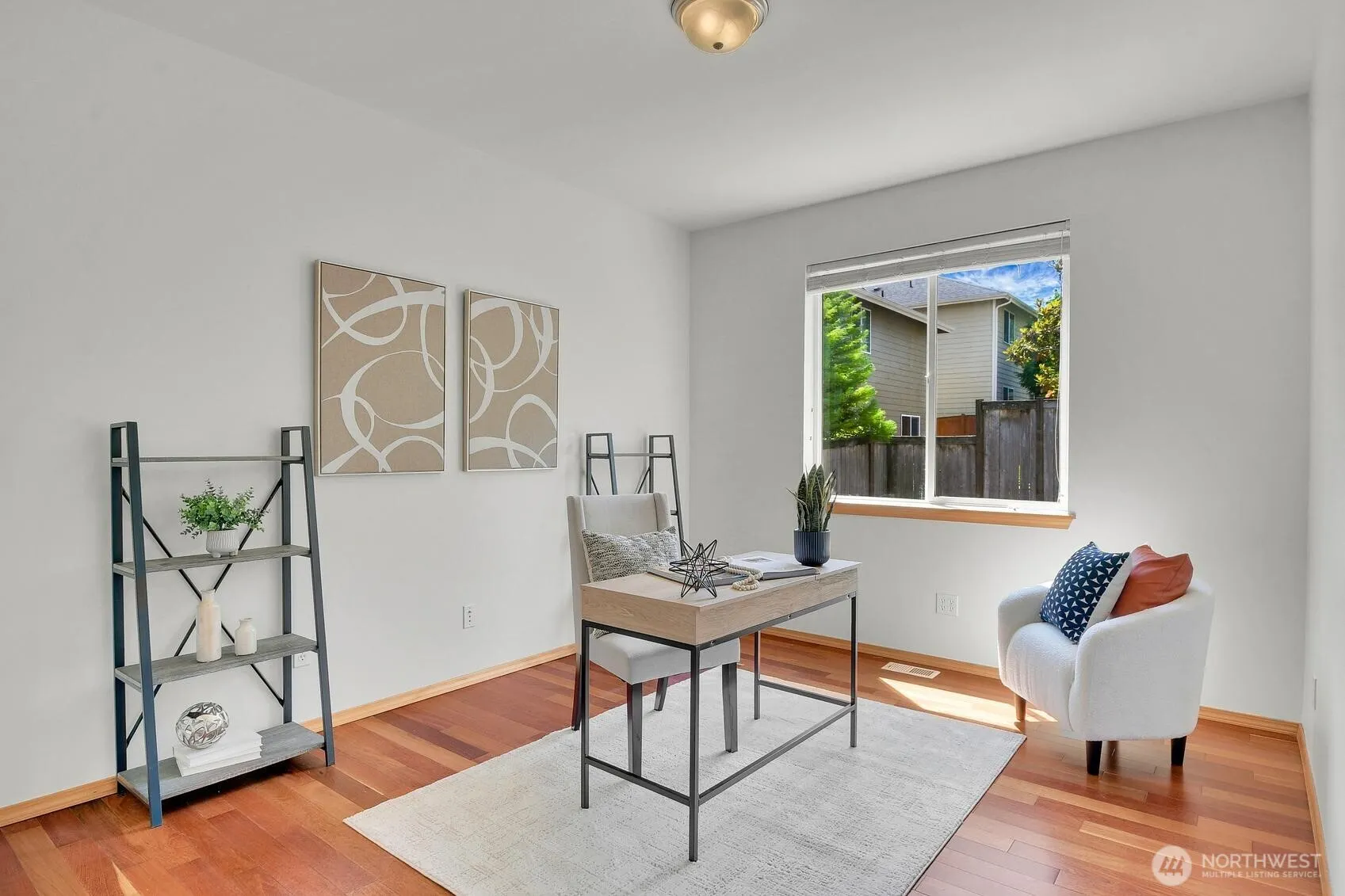 12940 NE 200th Place , Woodinville, WA 98072