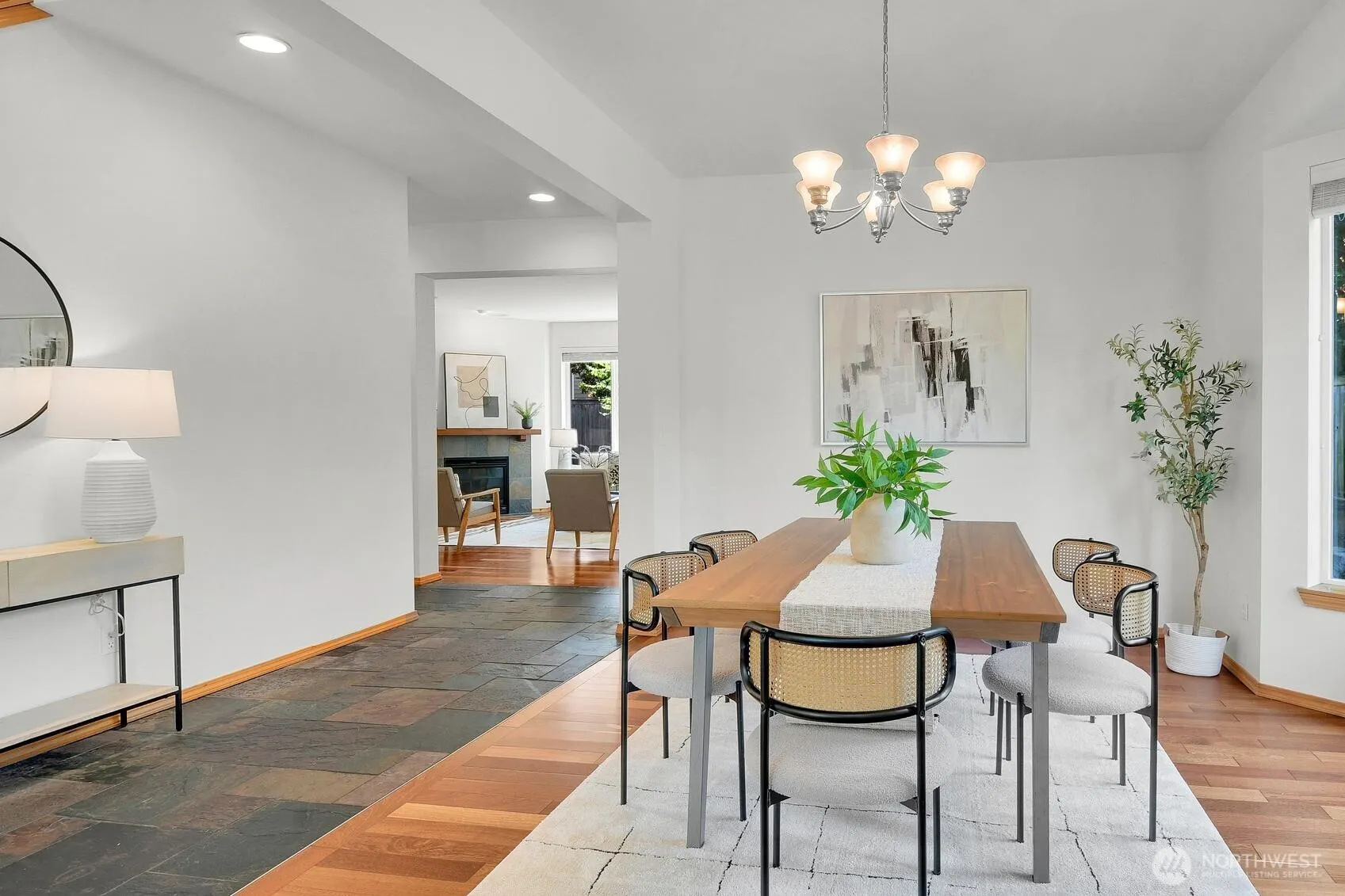 12940 NE 200th Place , Woodinville, WA 98072