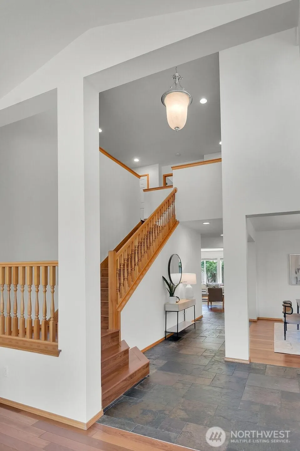 12940 NE 200th Place , Woodinville, WA 98072