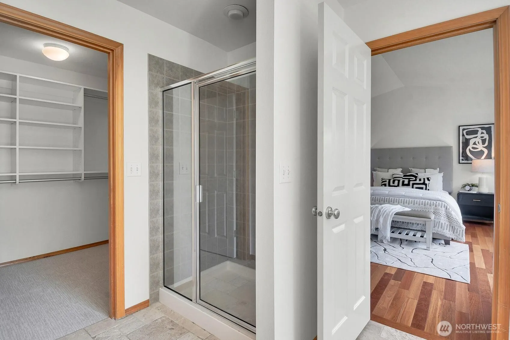 12940 NE 200th Place , Woodinville, WA 98072