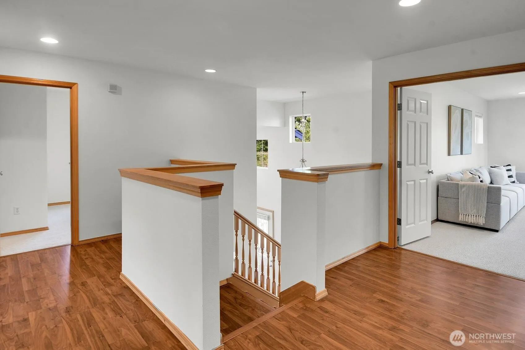 12940 NE 200th Place , Woodinville, WA 98072
