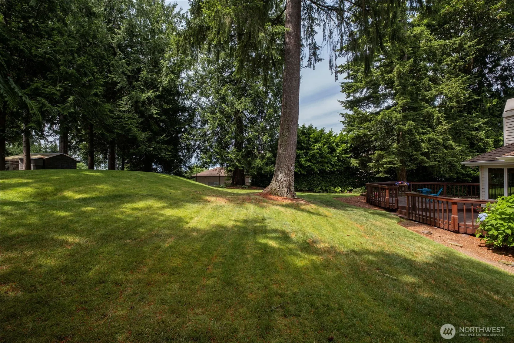 419 212th Avenue NE, Sammamish, WA 98074
