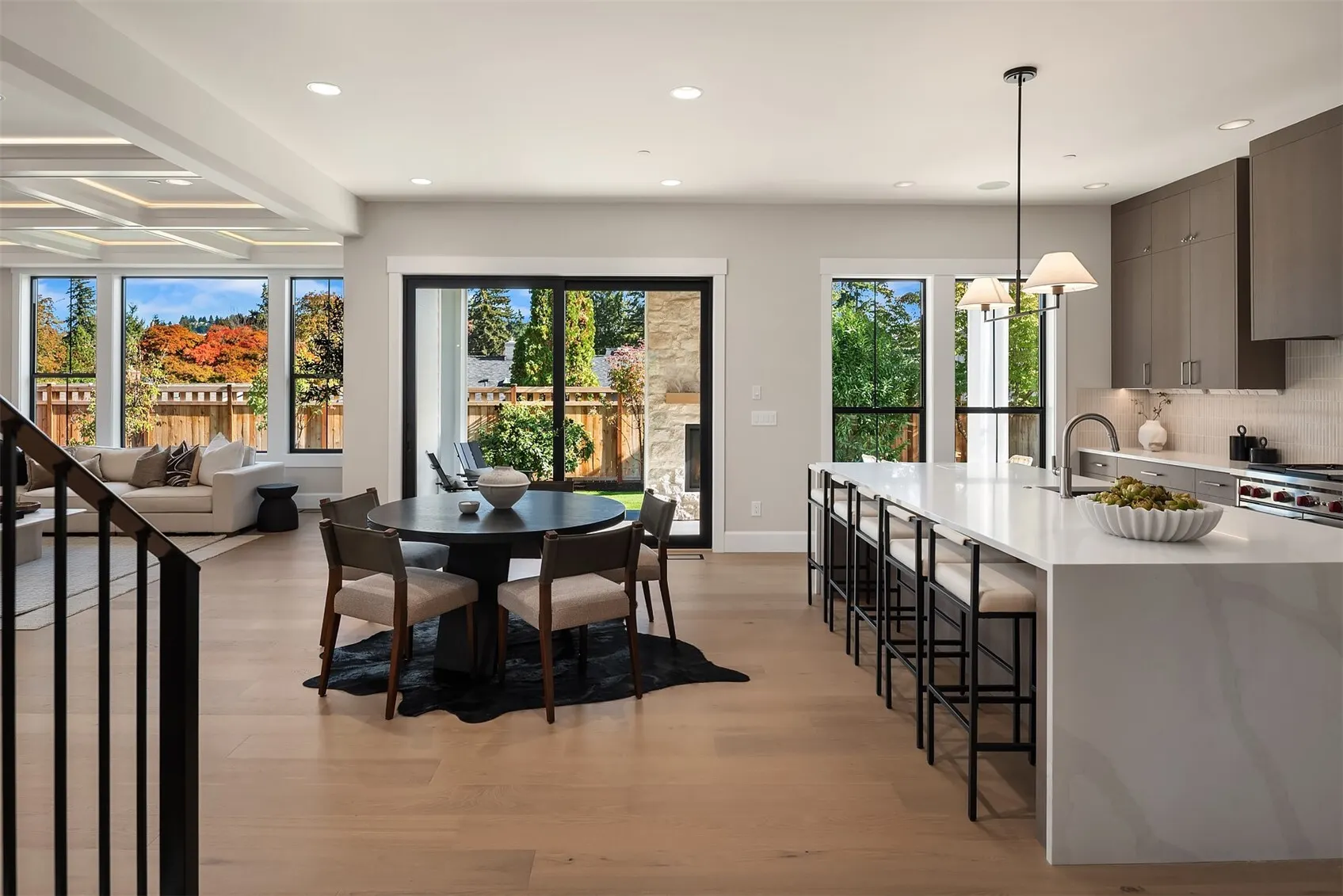 5420 117th Avenue SE, Bellevue, WA 98006