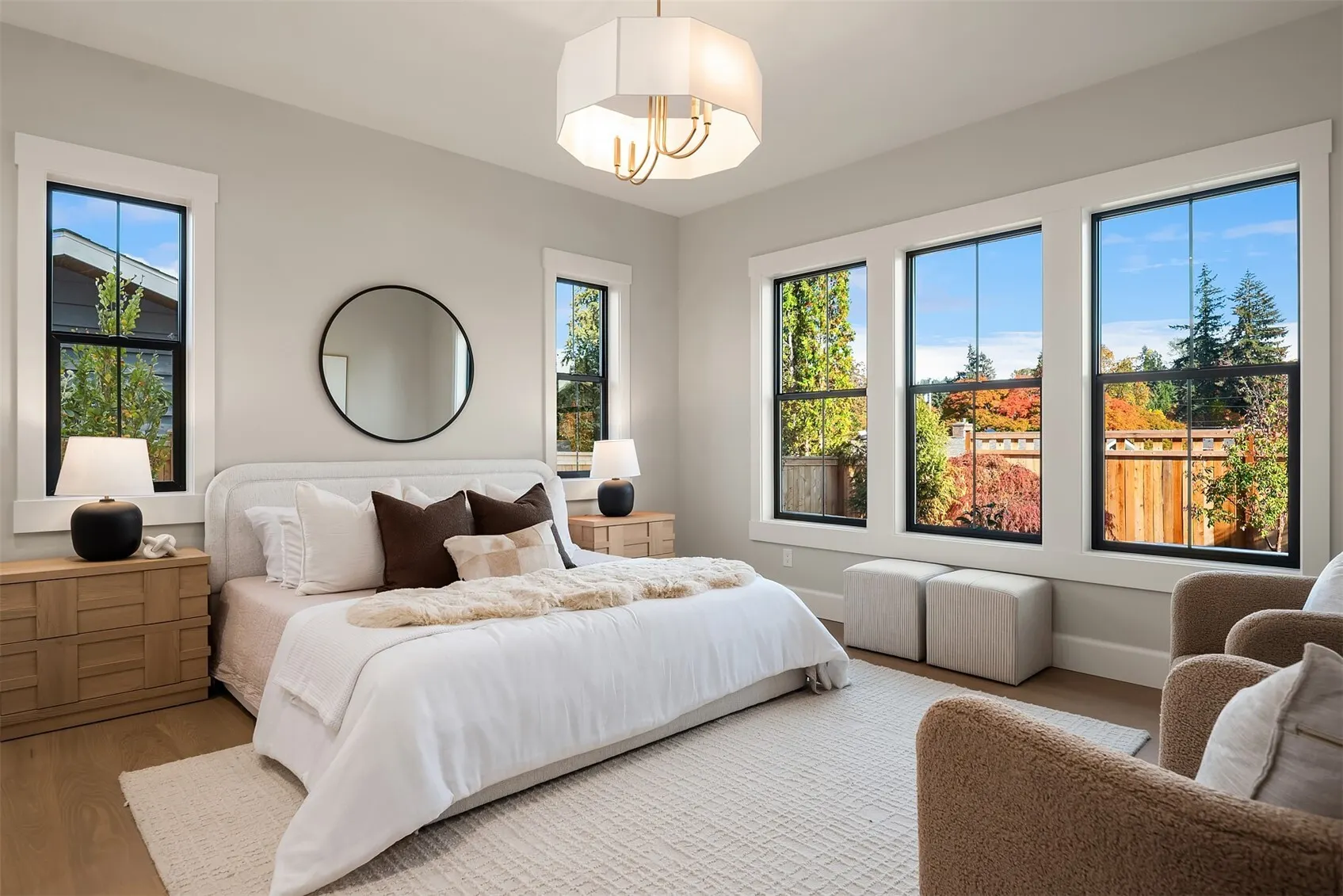 5420 117th Avenue SE, Bellevue, WA 98006