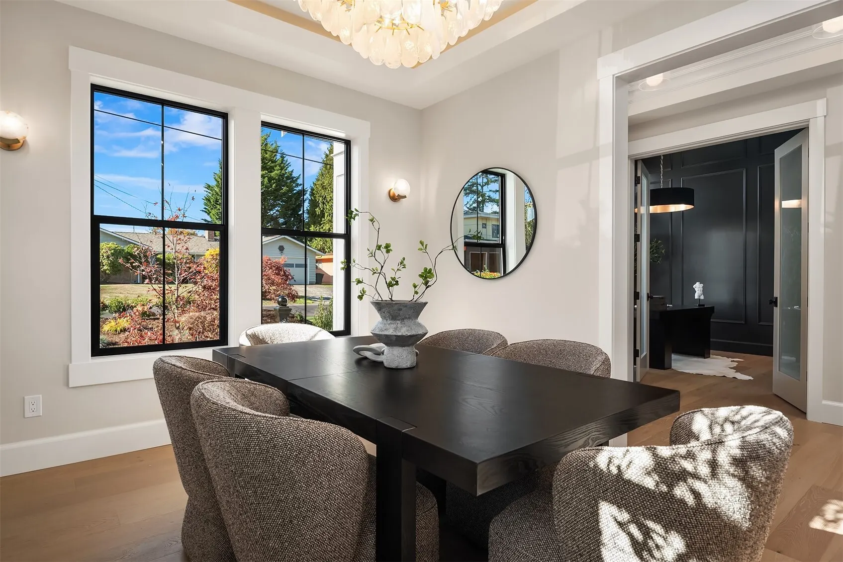 5420 117th Avenue SE, Bellevue, WA 98006