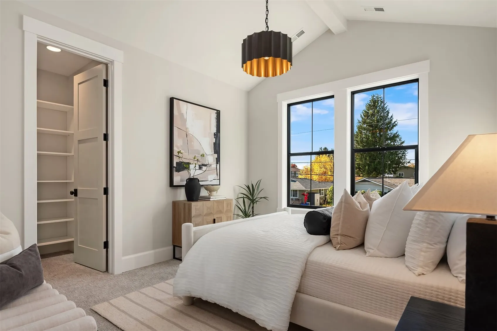 5420 117th Avenue SE, Bellevue, WA 98006