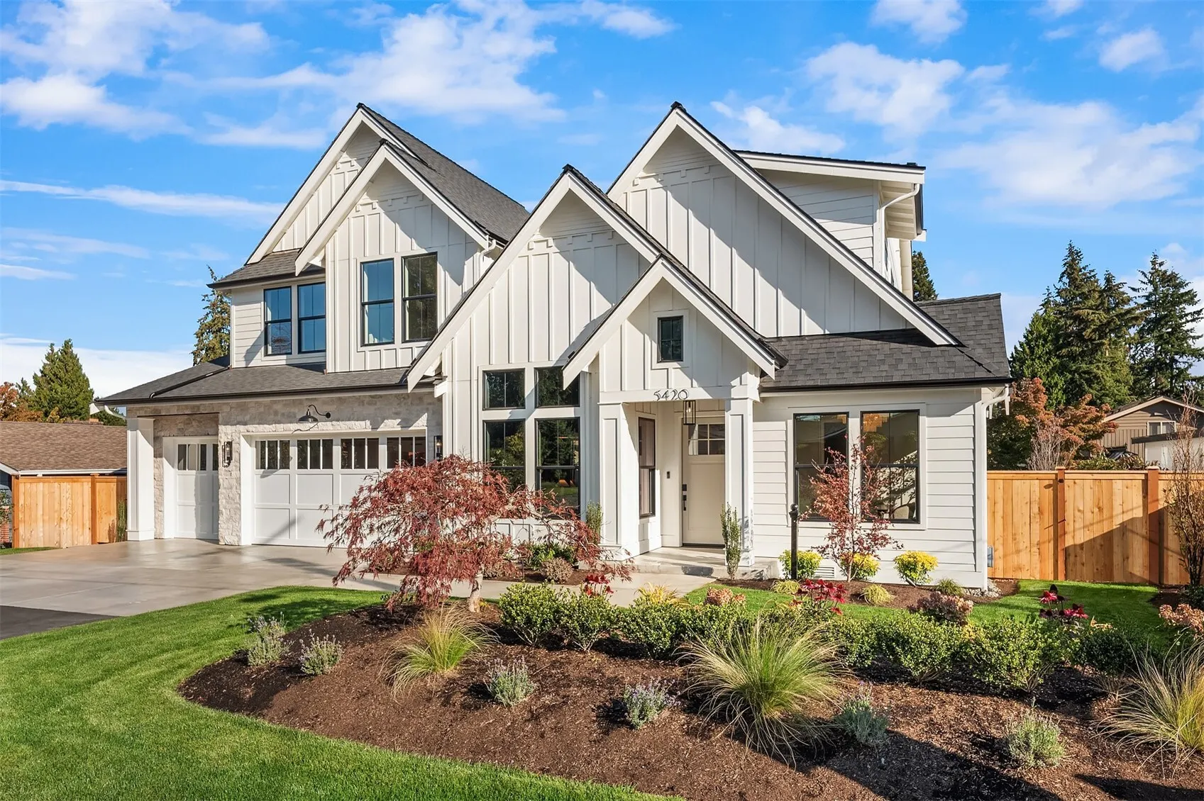5420 117th Avenue SE, Bellevue, WA 98006