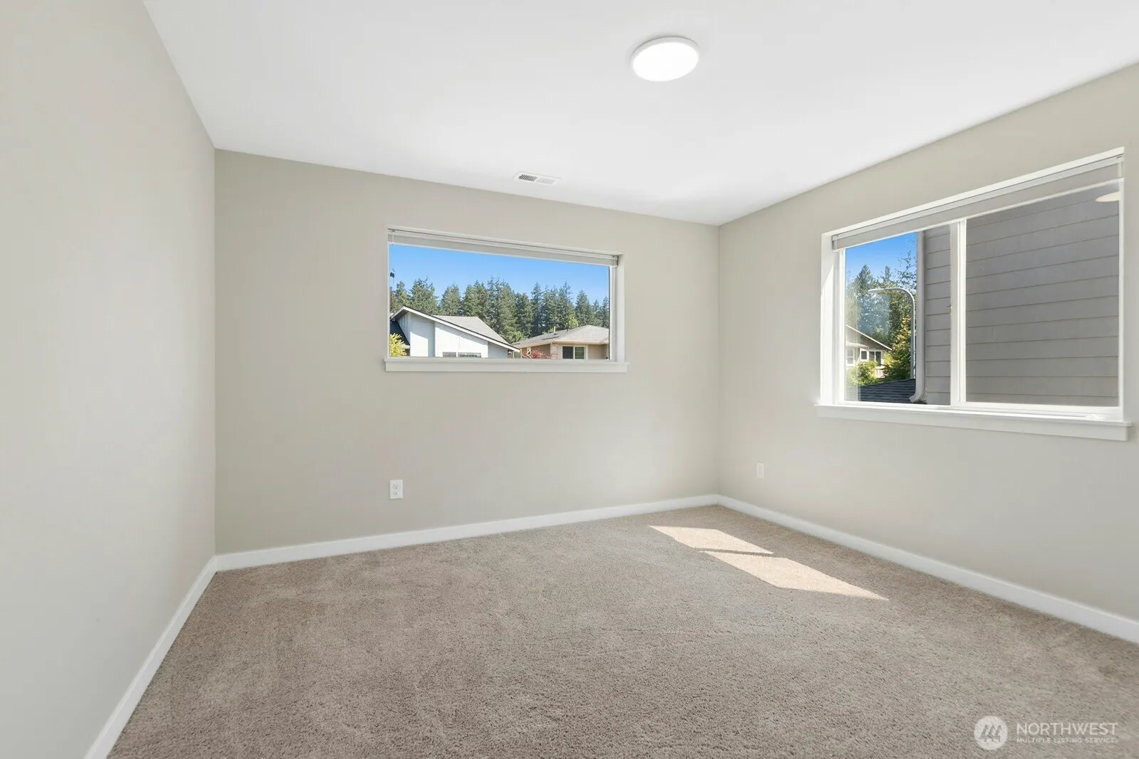 23225 SE 50th Street , Issaquah, WA 98029-6284