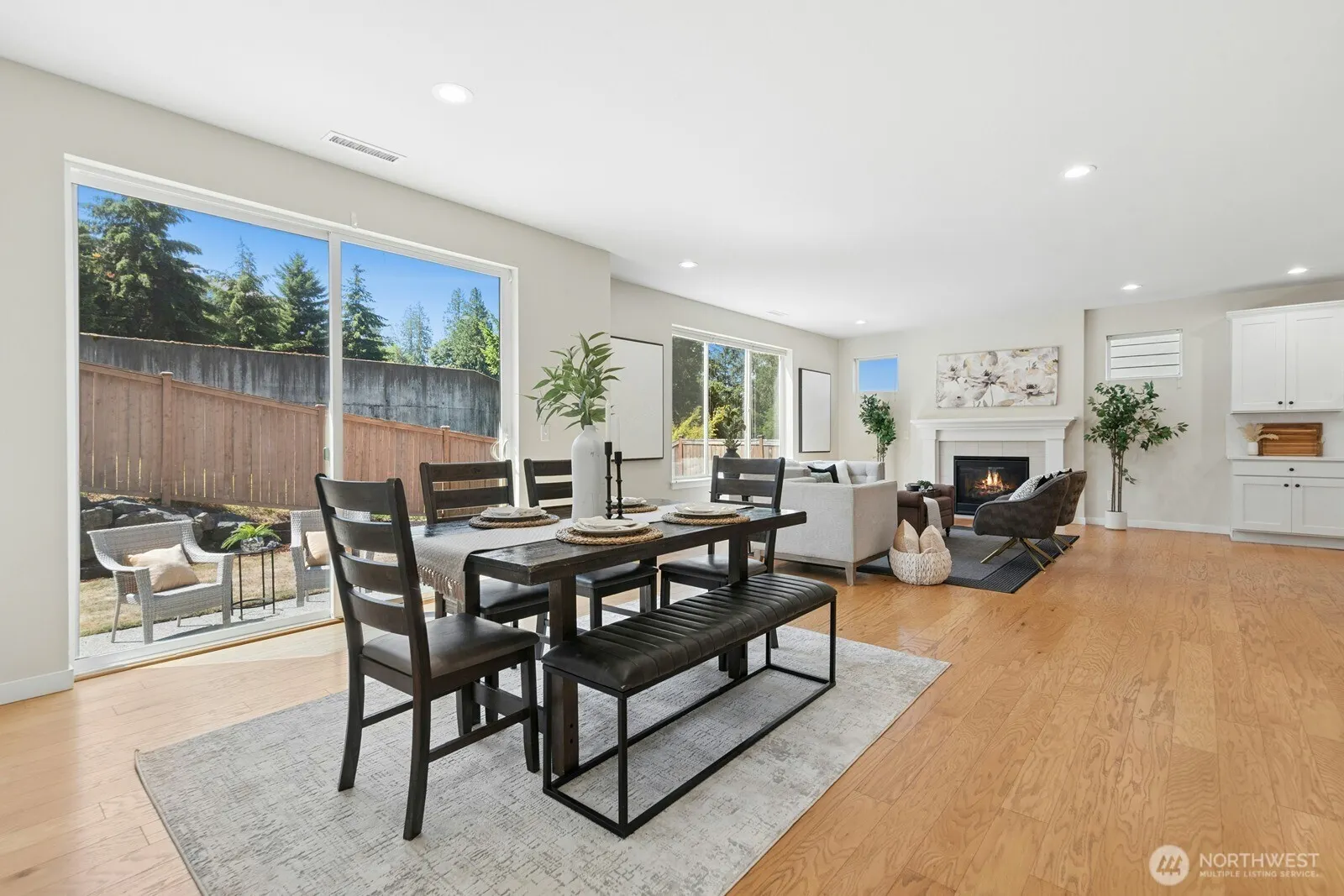23225 SE 50th Street , Issaquah, WA 98029-6284