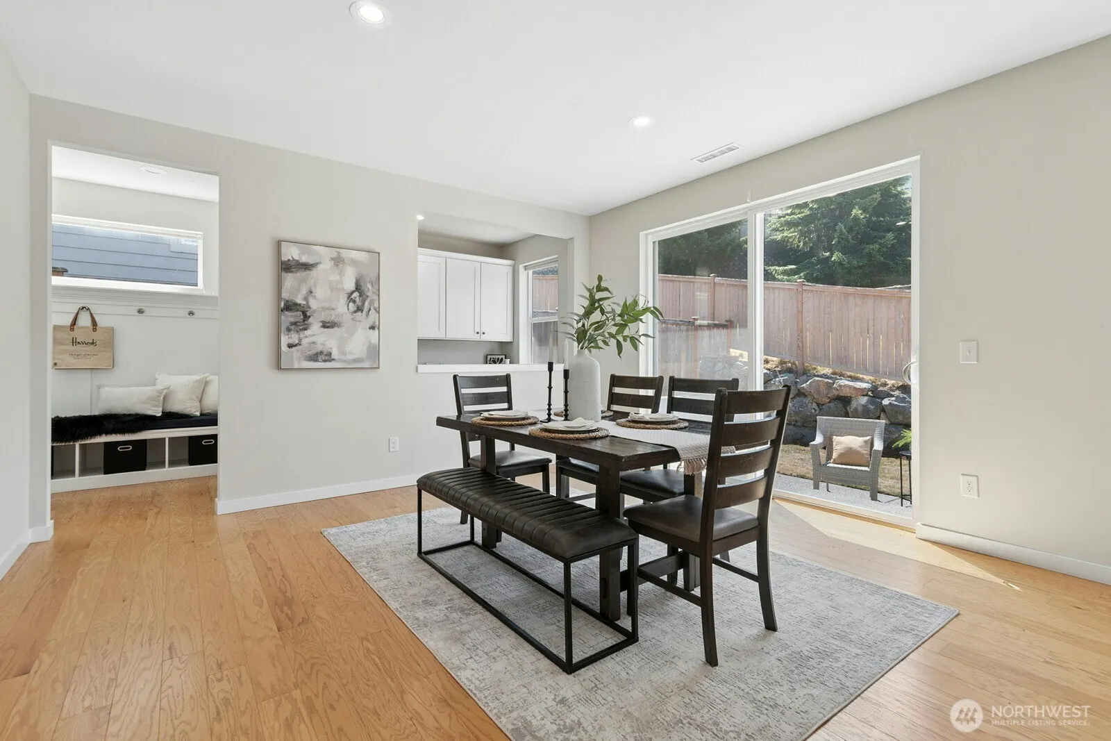 23225 SE 50th Street , Issaquah, WA 98029-6284