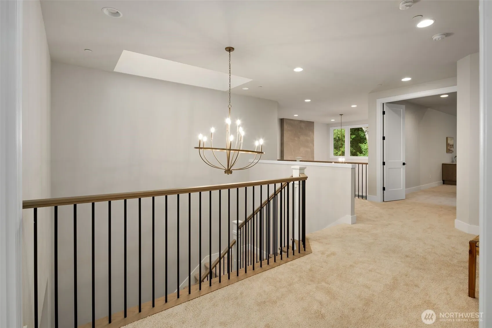 24480 NE 19th Place , Sammamish, WA 98074