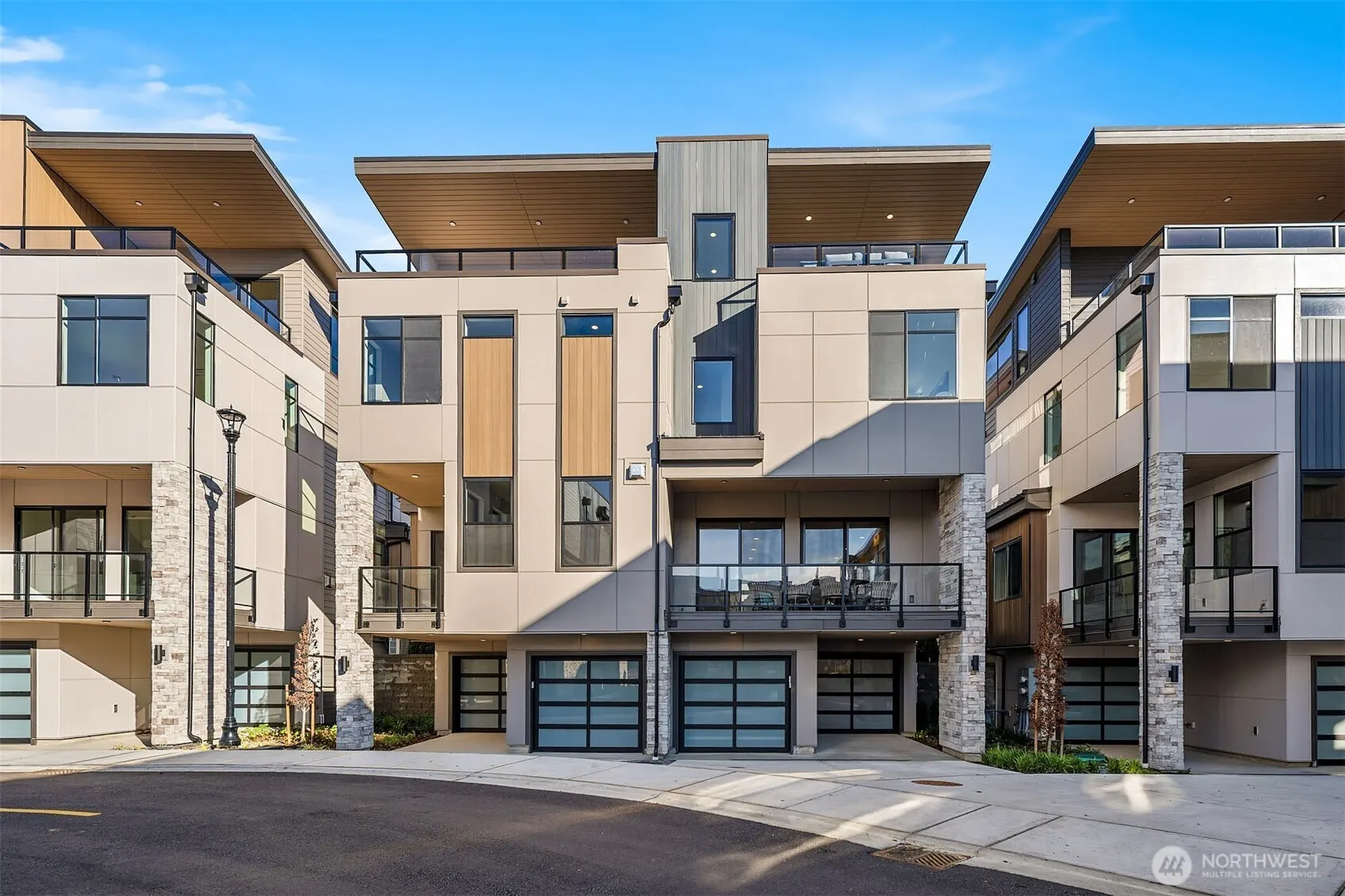 14351 NE 148th Place #3B, Woodinville, WA 98072