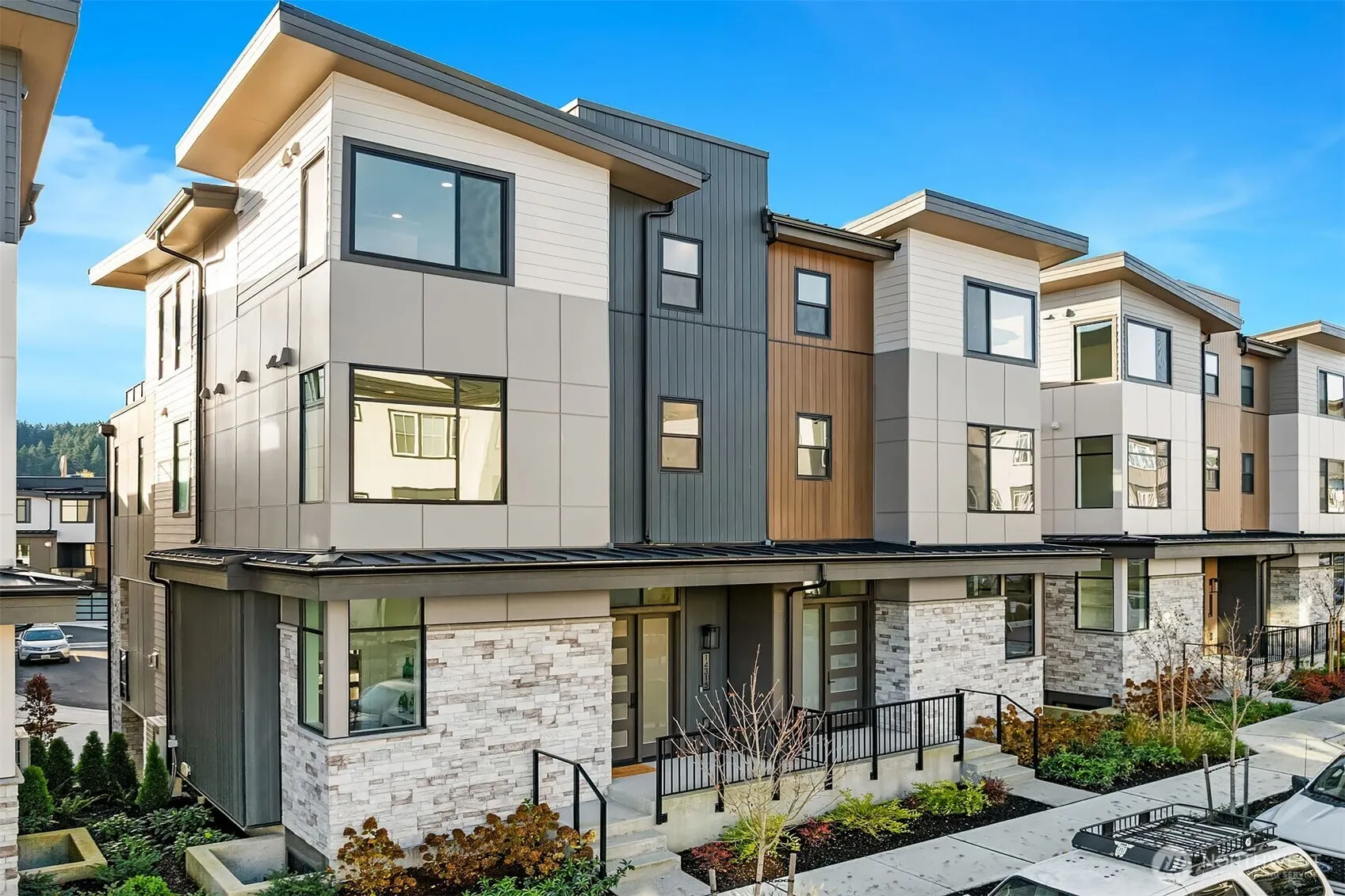 14351 NE 148th Place #3B, Woodinville, WA 98072