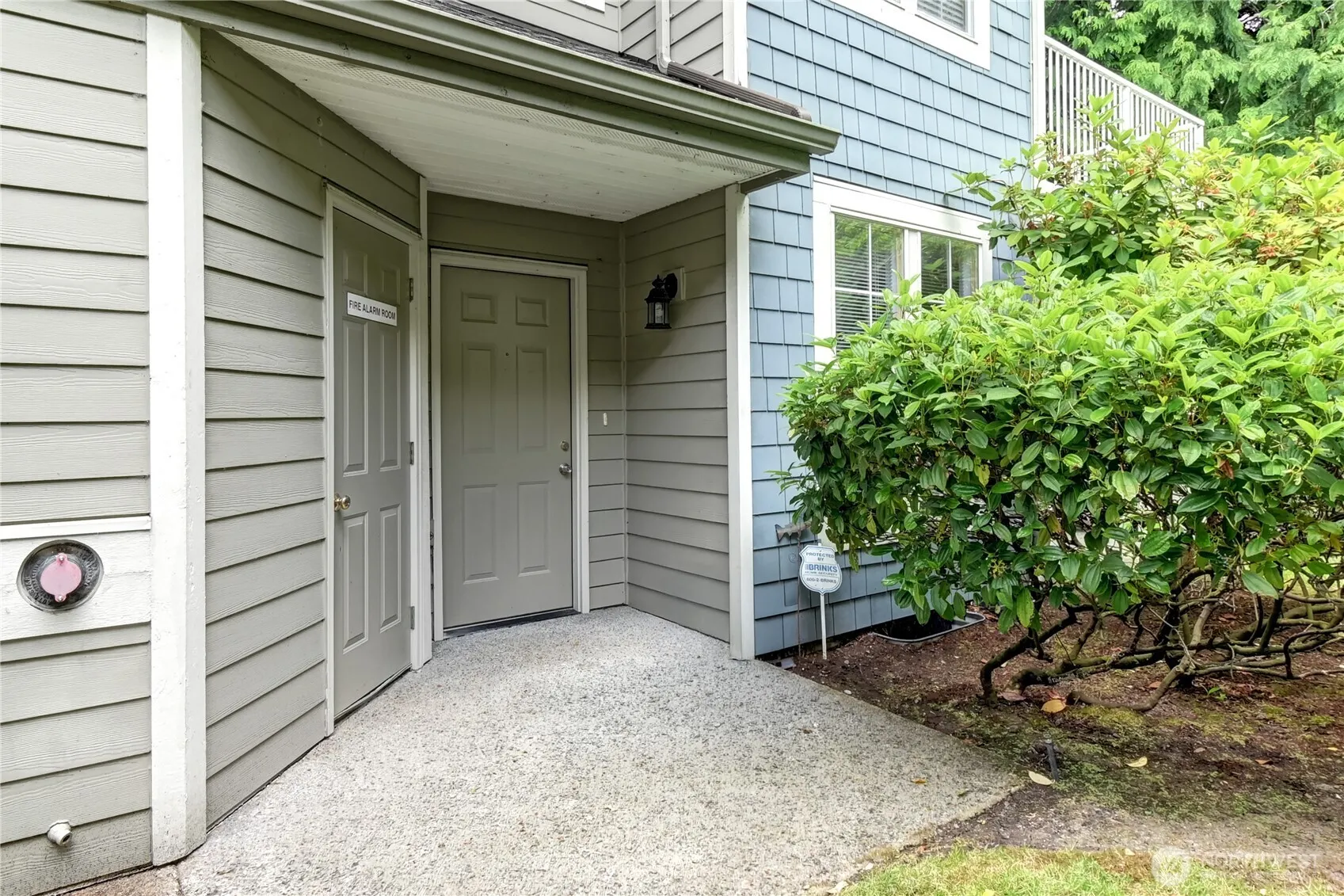 2174 Newport Way NW #4-6, Issaquah, WA 98027