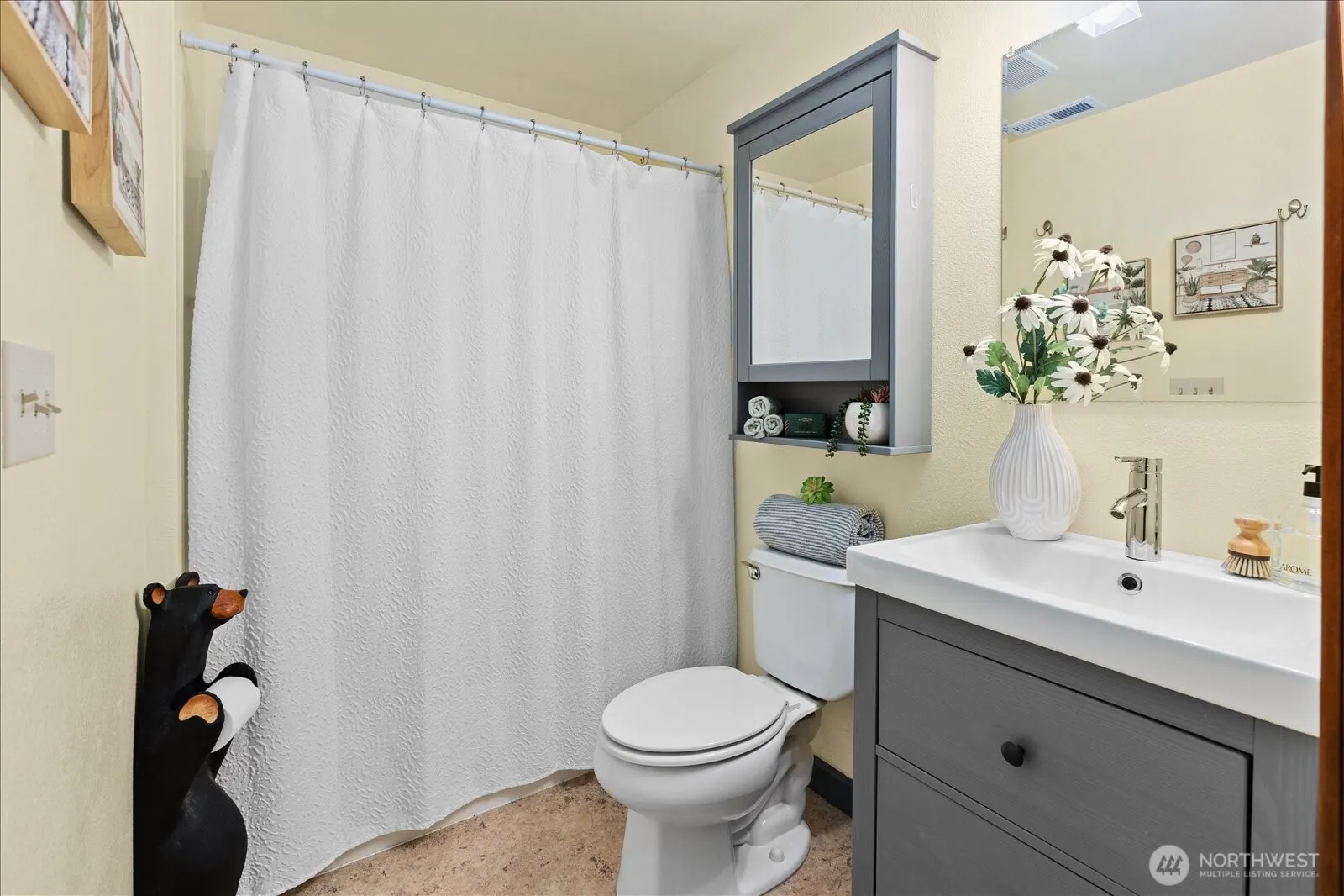 20019 NE 148th Street , Woodinville, WA 98077