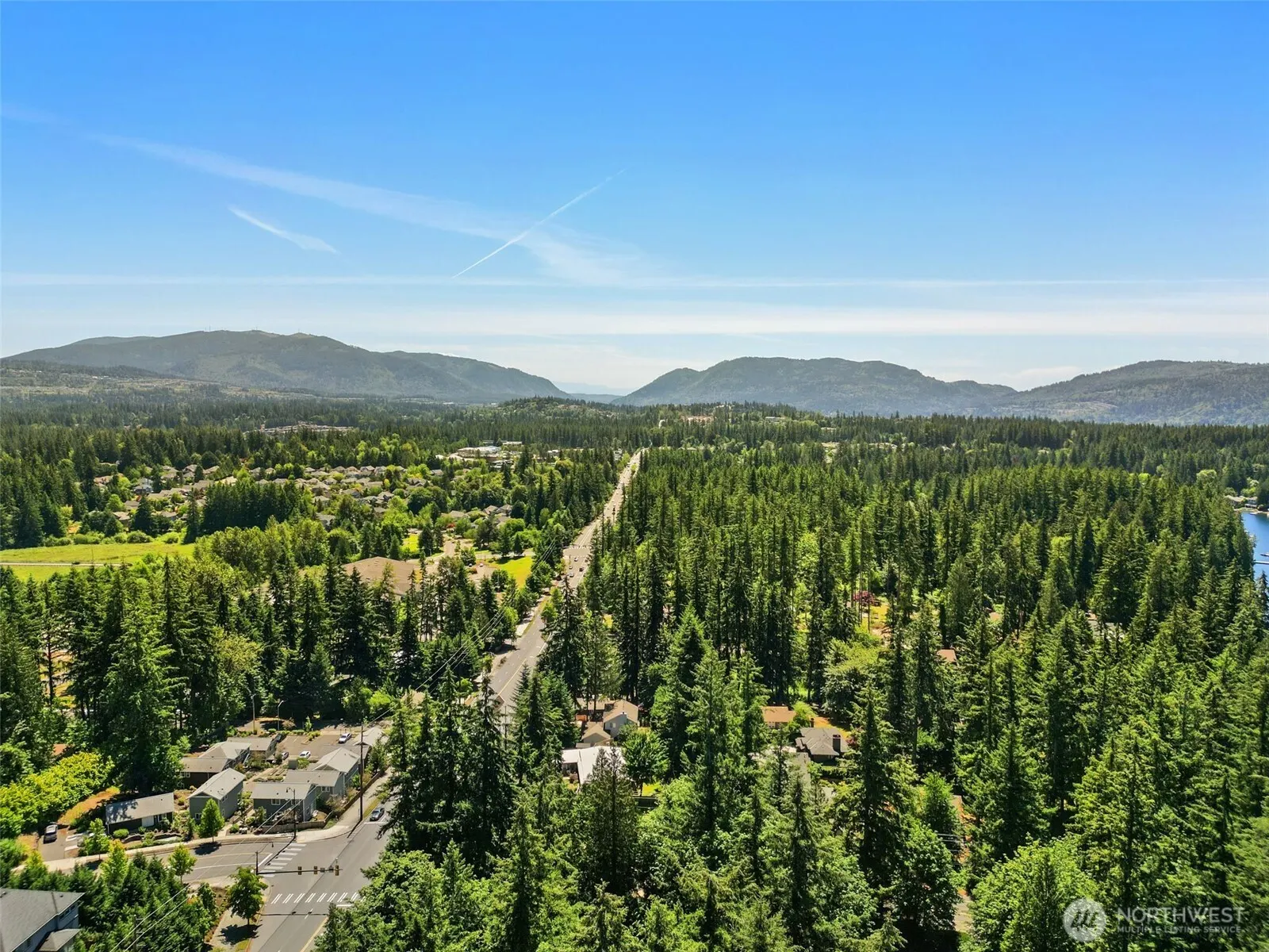 22783 SE 18th Street , Sammamish, WA 98075
