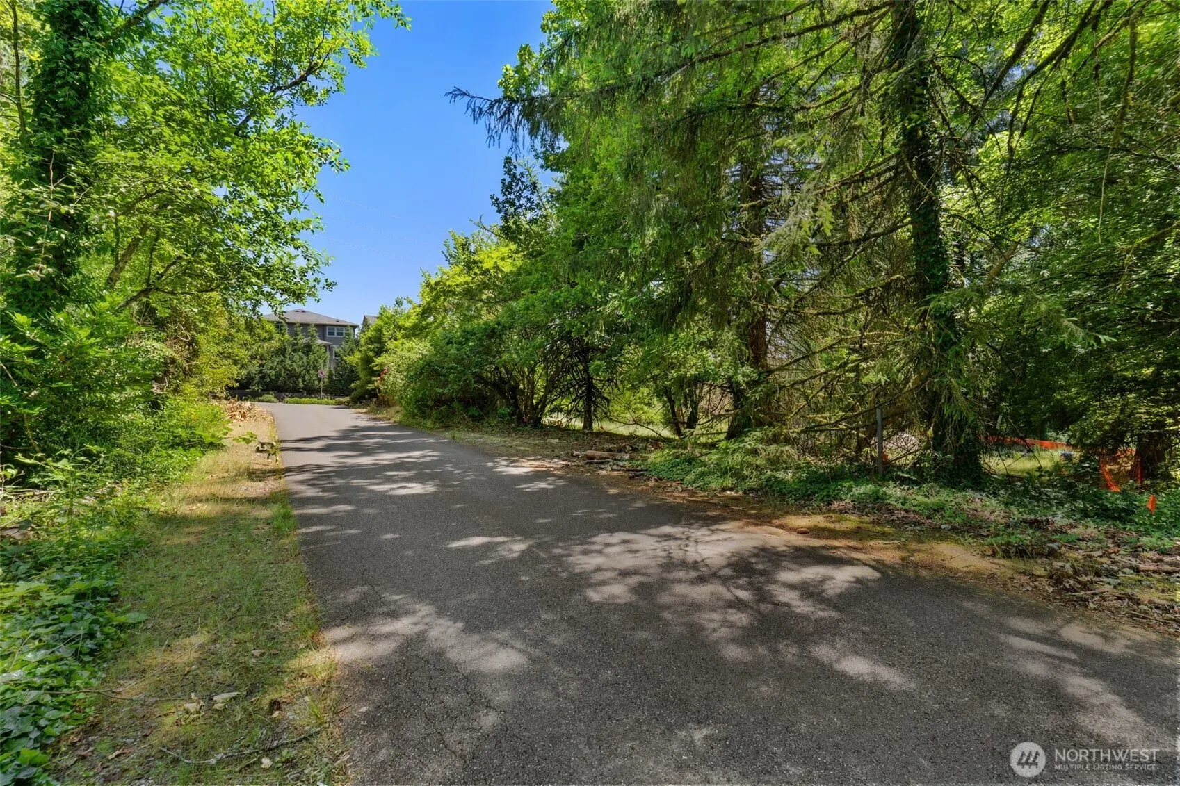 22783 SE 18th Street , Sammamish, WA 98075