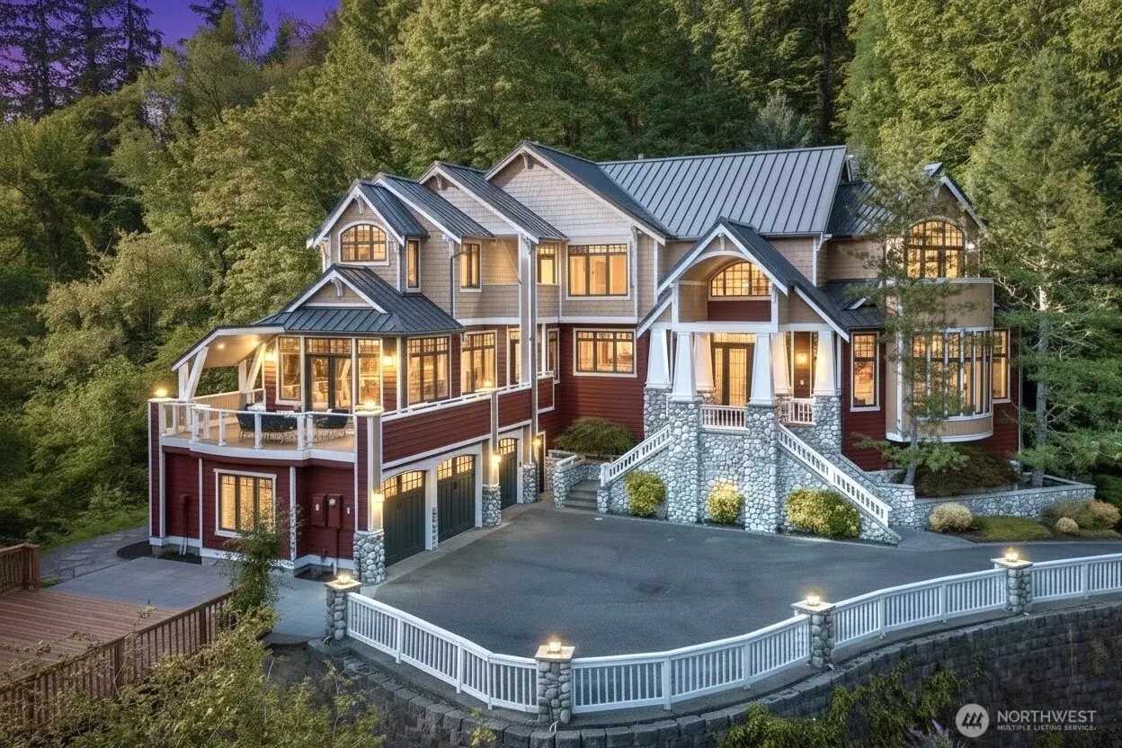 4155 212th Way SE, Sammamish, WA 98075