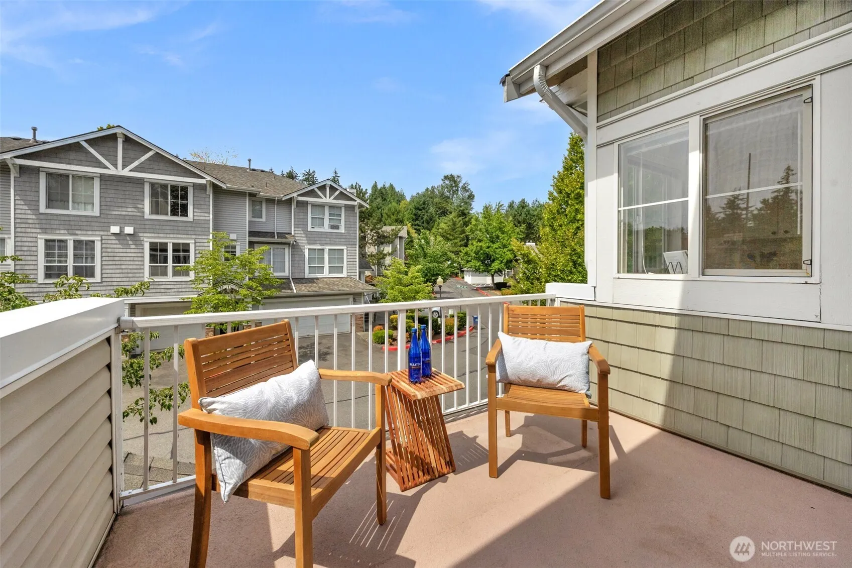 5248 238th Lane SE #8-3, Issaquah, WA 98029