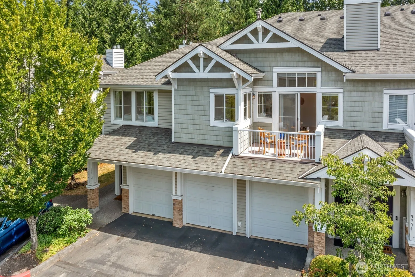 5248 238th Lane SE #8-3, Issaquah, WA 98029