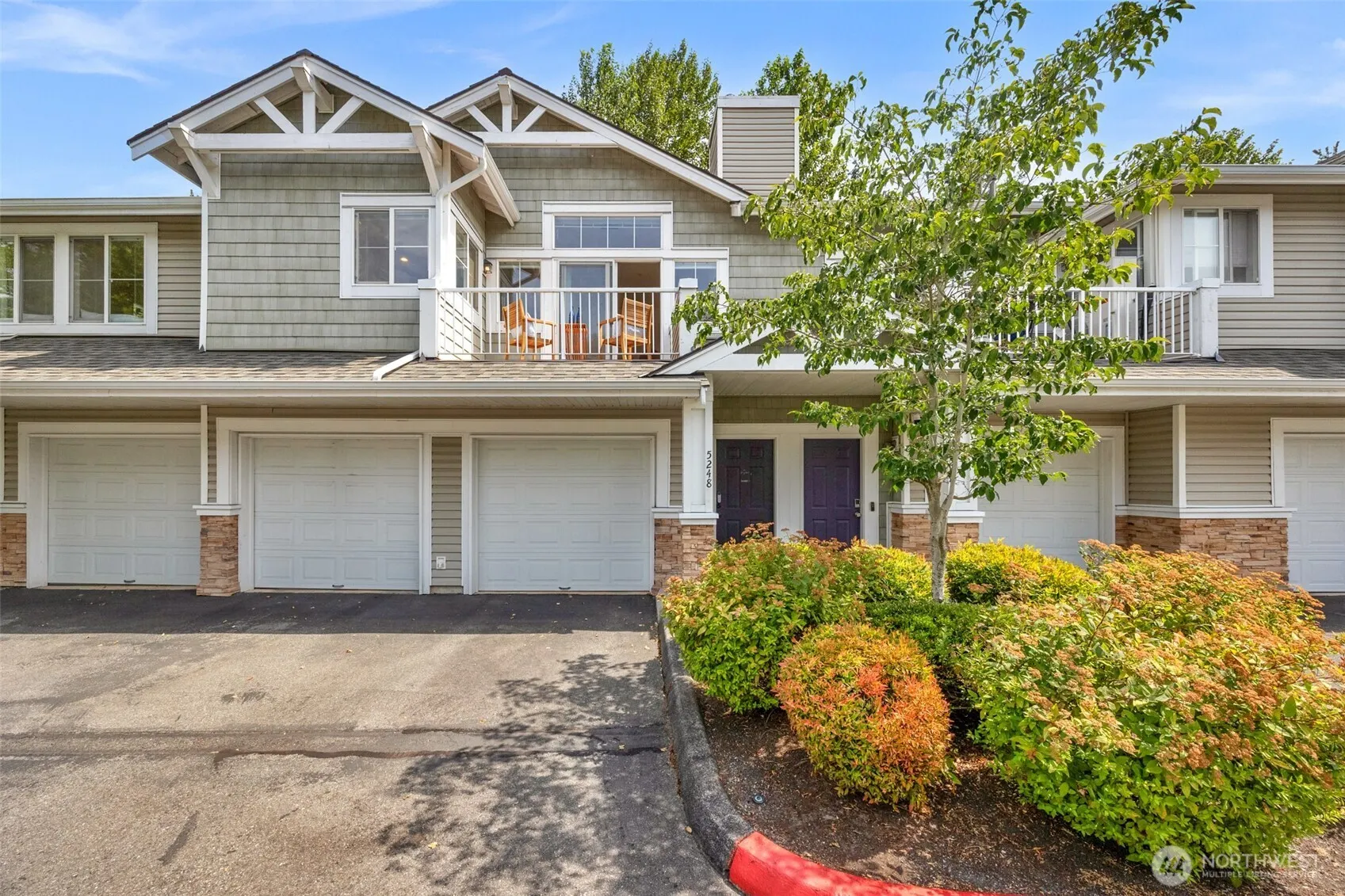 5248 238th Lane SE #8-3, Issaquah, WA 98029