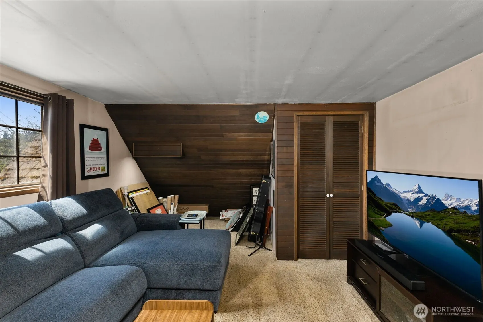 10911 Renton Issaquah Road SE, Issaquah, WA 98027