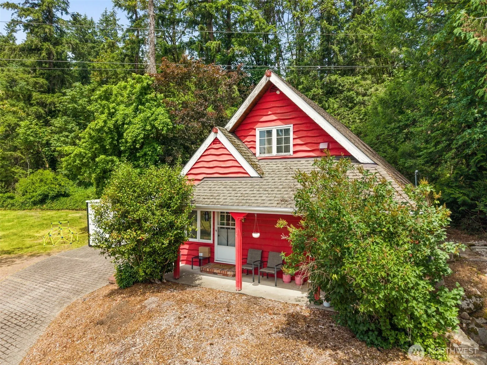 10911 Renton Issaquah Road SE, Issaquah, WA 98027