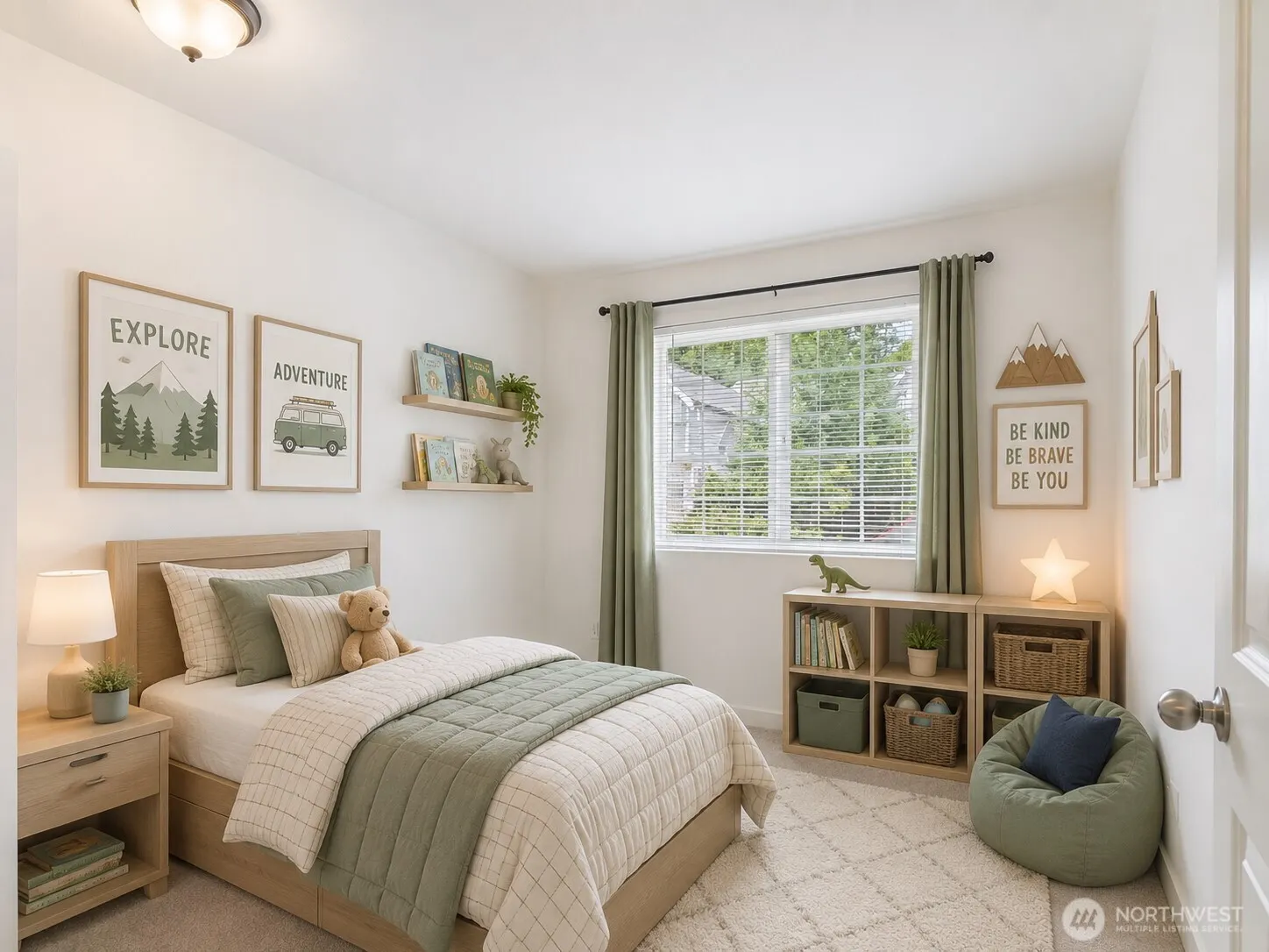 23120 SE Black Nugget Road #A6, Issaquah, WA 98029