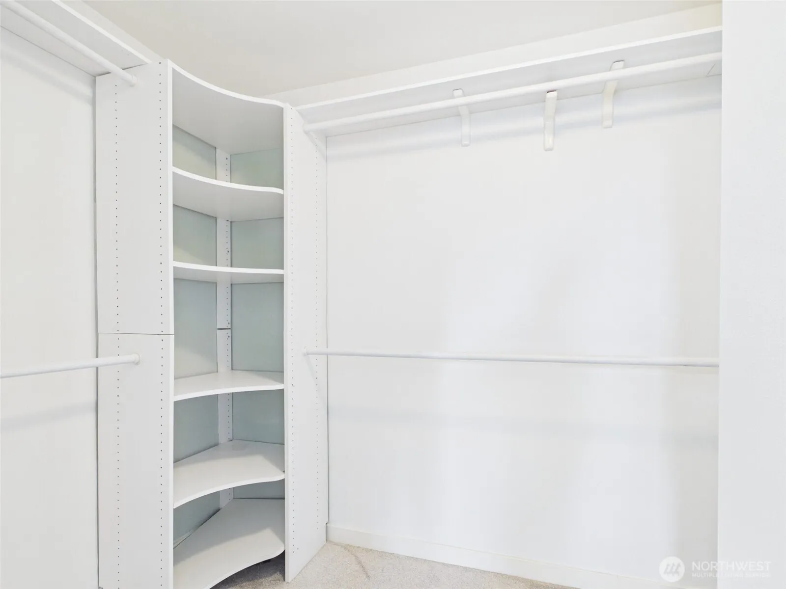 23120 SE Black Nugget Road #A6, Issaquah, WA 98029