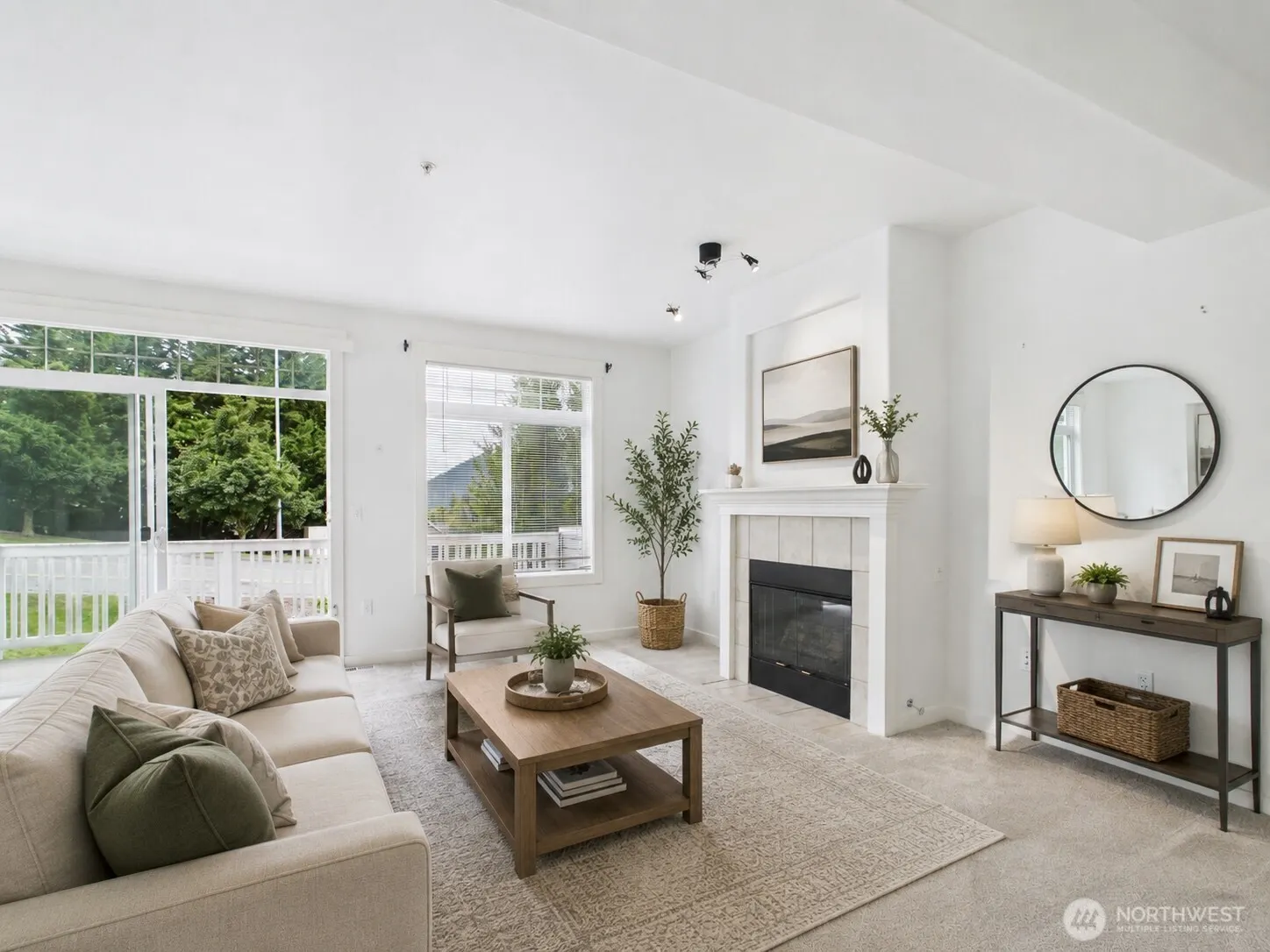 23120 SE Black Nugget Road #A6, Issaquah, WA 98029