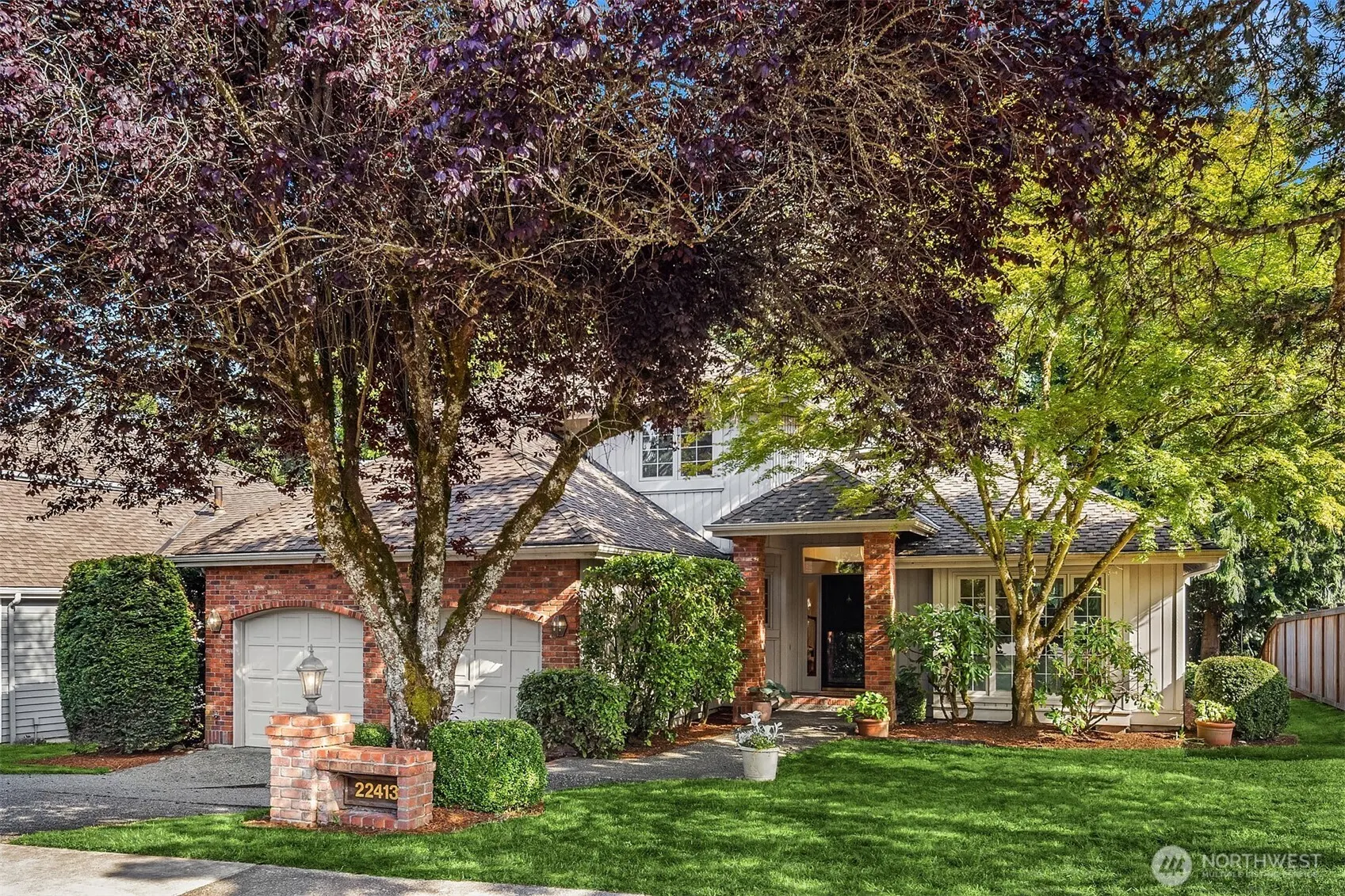 22413 NE 9th Drive , Sammamish, WA 98074