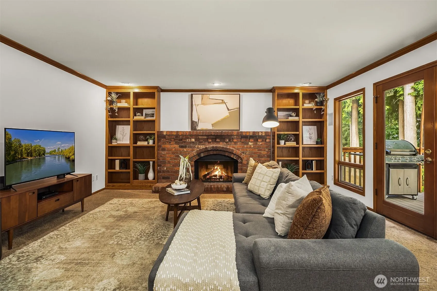 22413 NE 9th Drive , Sammamish, WA 98074