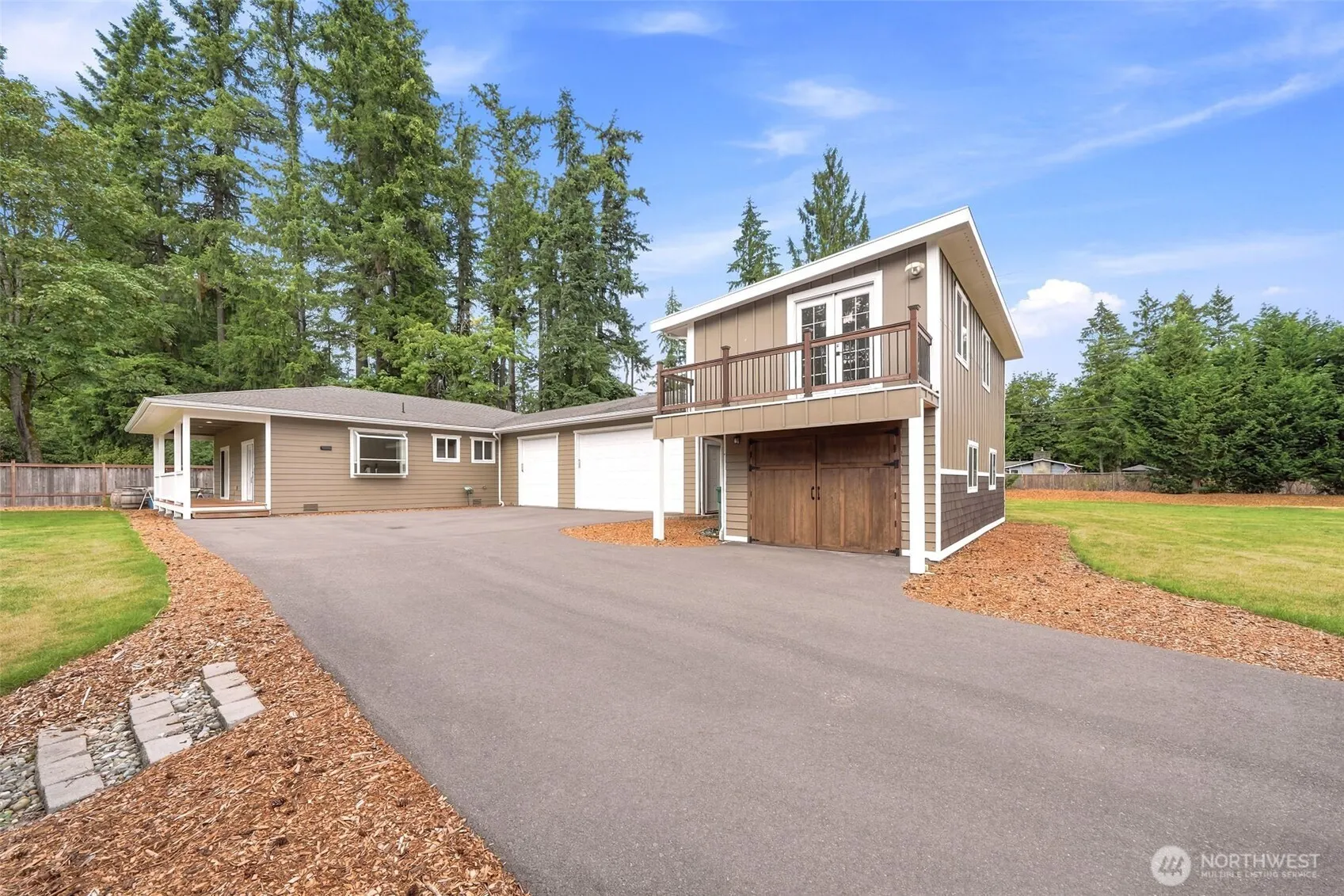 19140 NE 159th Street , Woodinville, WA 98272