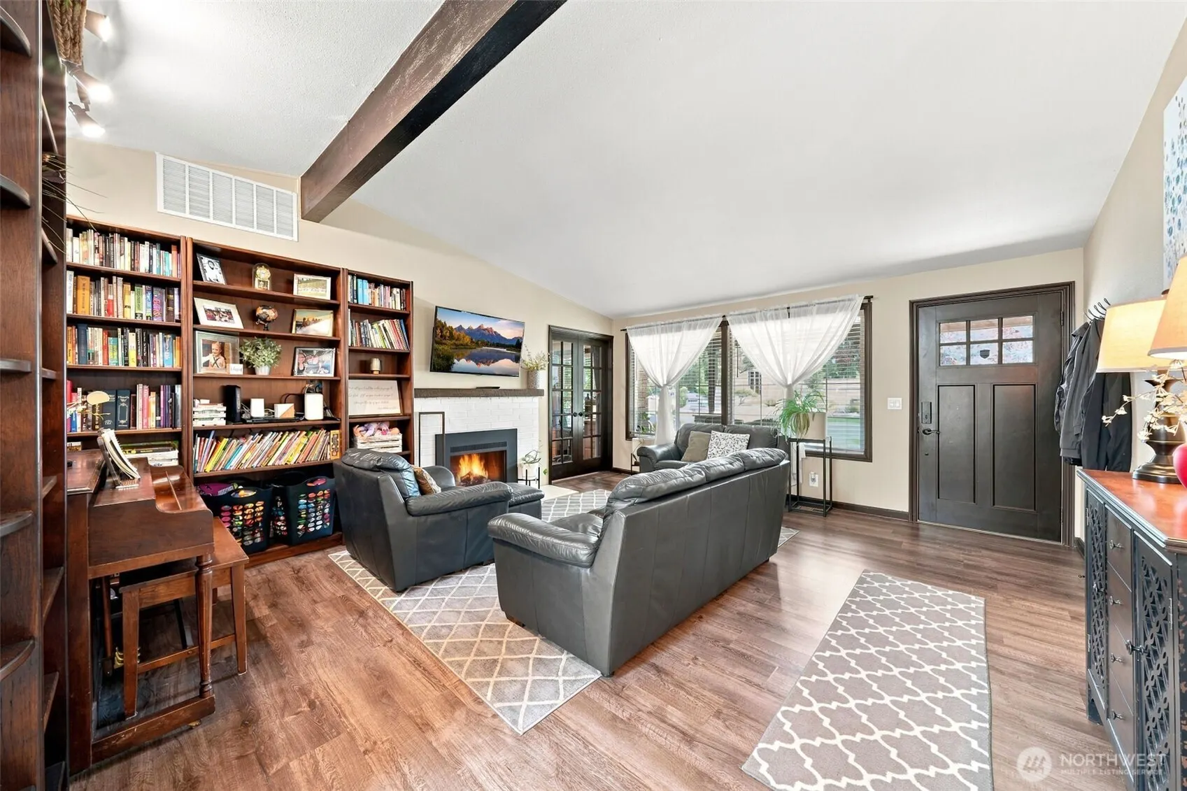 19140 NE 159th Street , Woodinville, WA 98272