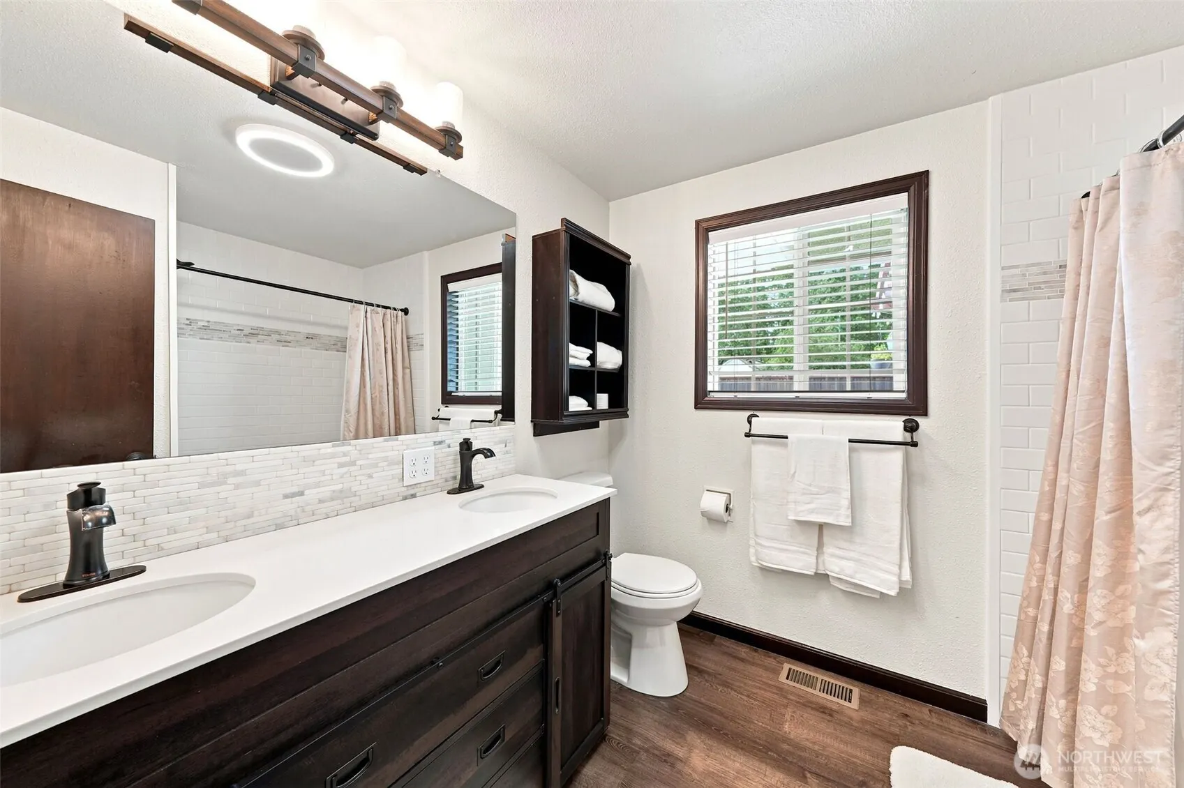 19140 NE 159th Street , Woodinville, WA 98272