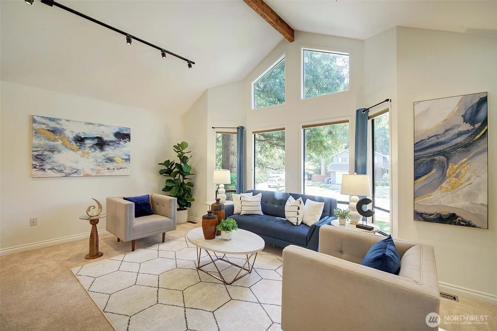 22014 NE 13th Place , Sammamish, WA 98074