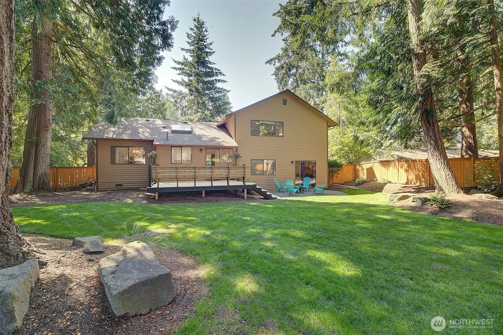 22014 NE 13th Place , Sammamish, WA 98074