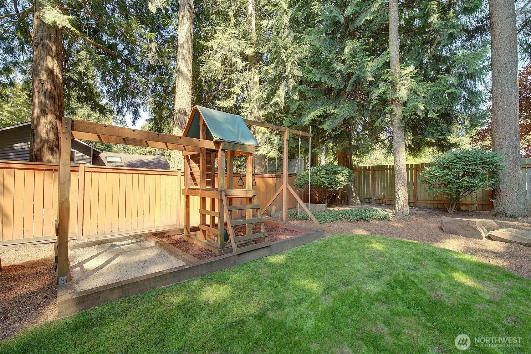22014 NE 13th Place , Sammamish, WA 98074