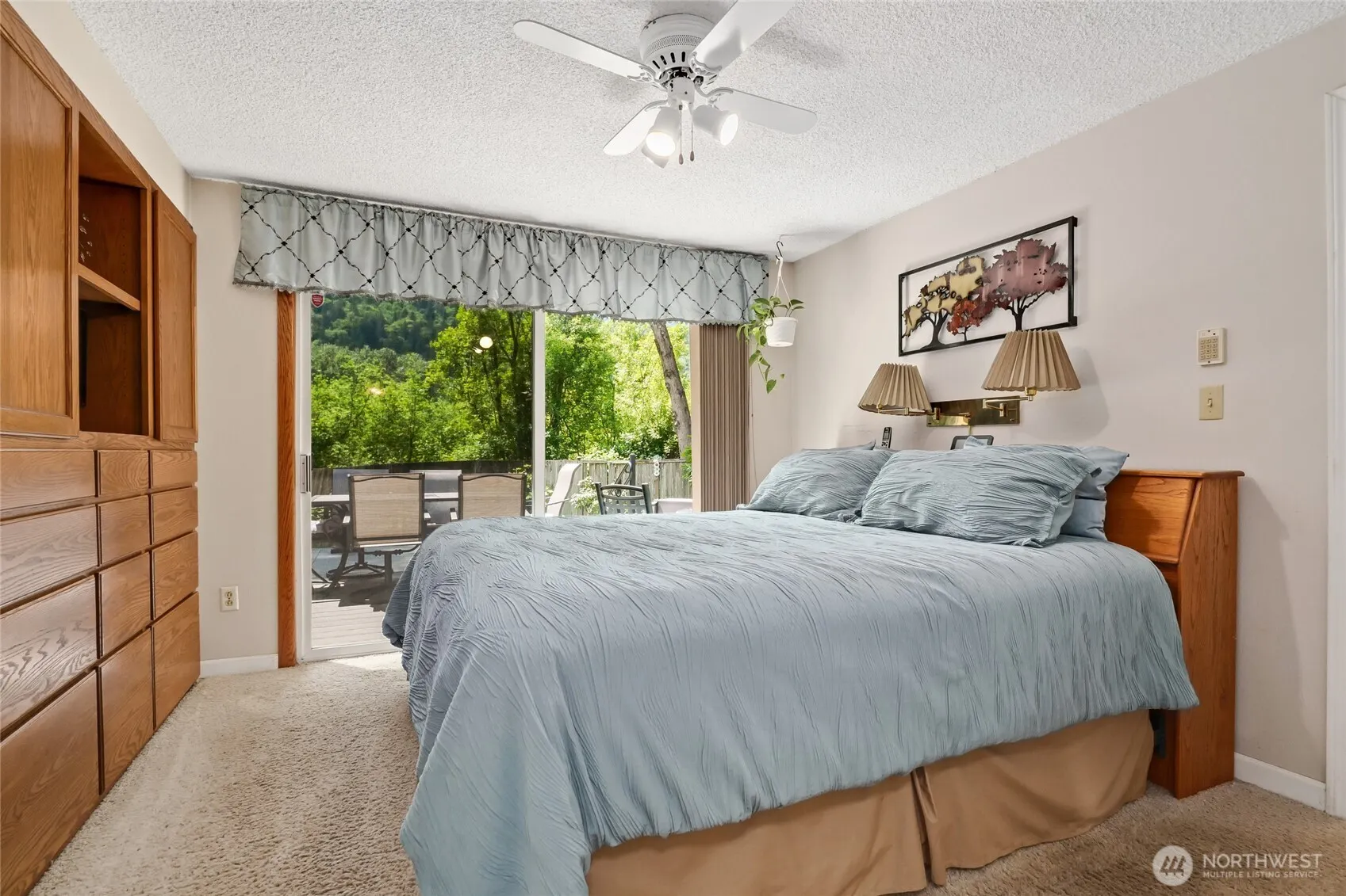 975 Front Street S, Issaquah, WA 98027