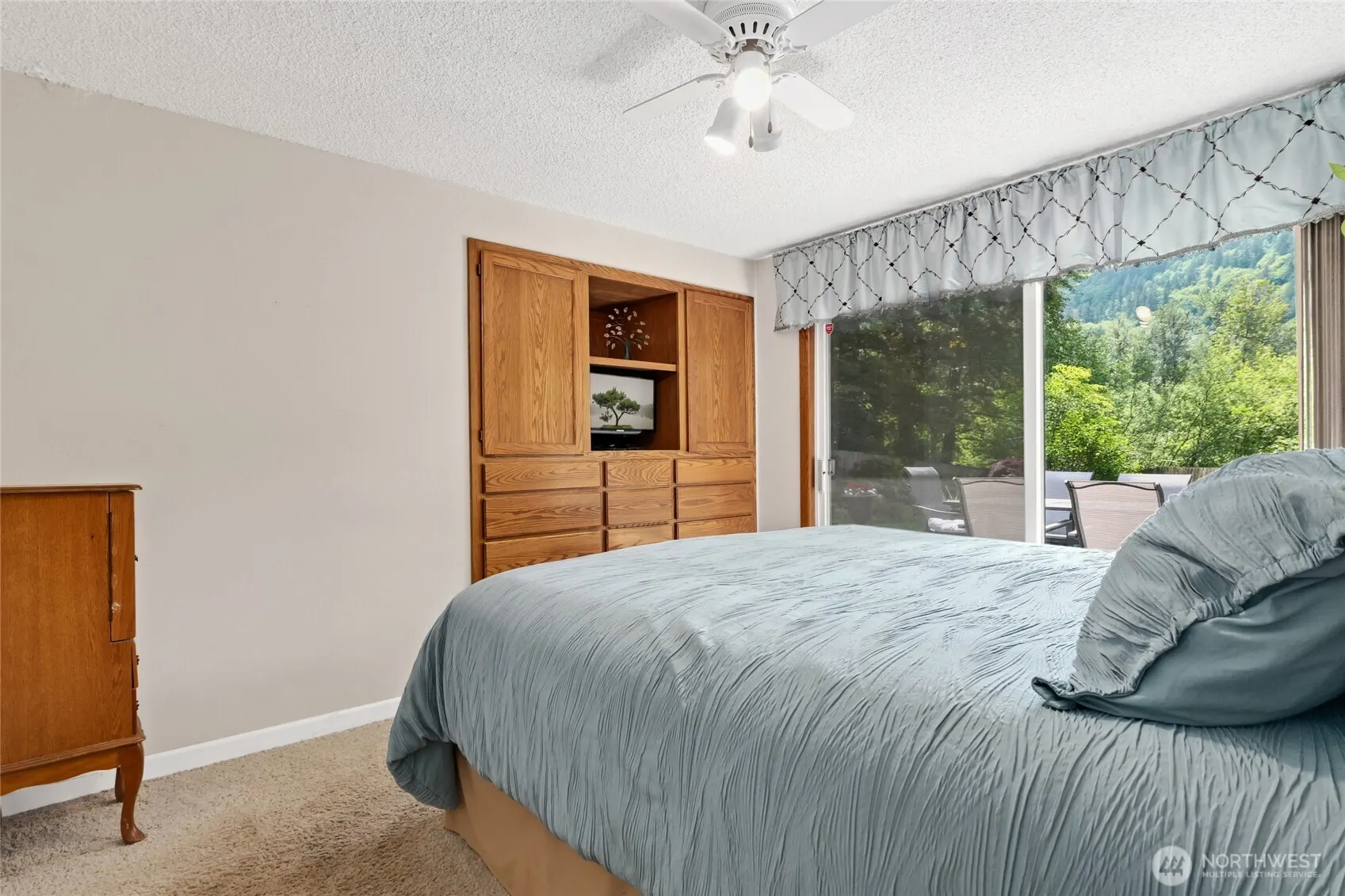 975 Front Street S, Issaquah, WA 98027