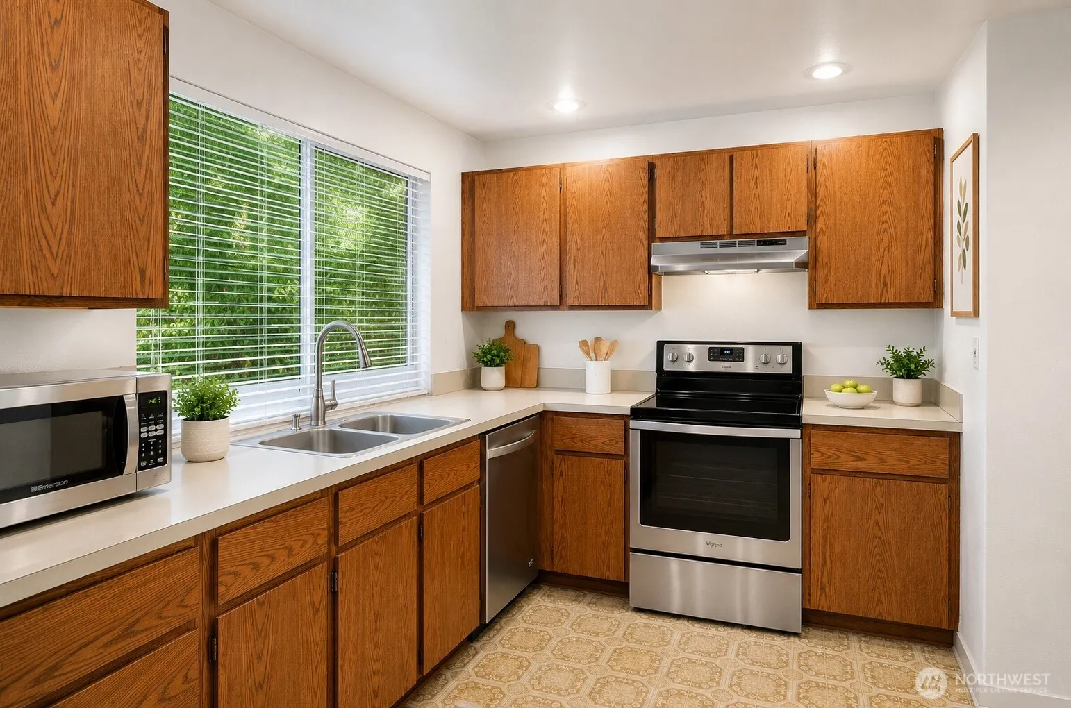 2023 228th Place NE, Sammamish, WA 98074