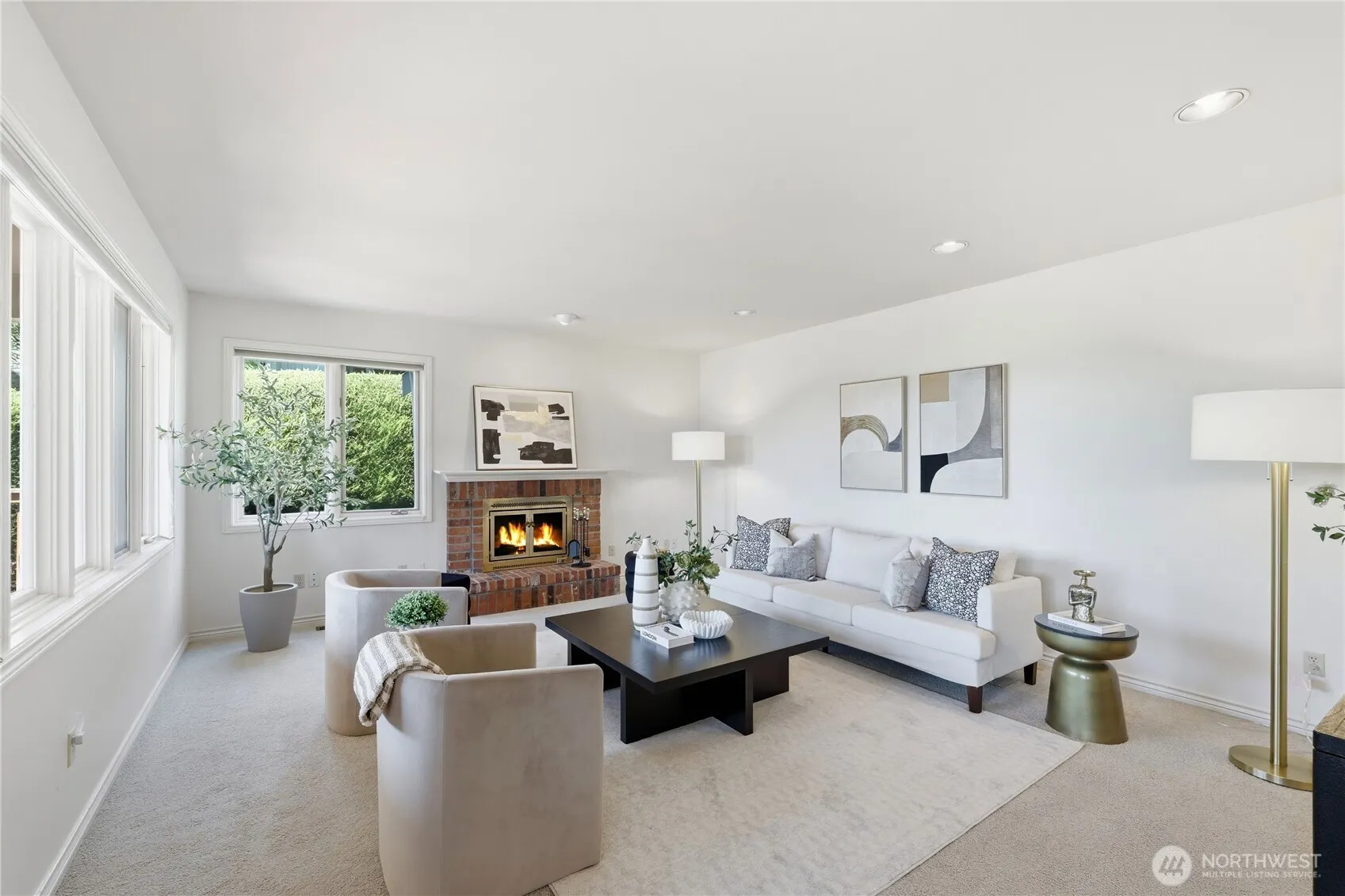 4123 205 Avenue SE, Sammamish, WA 98075
