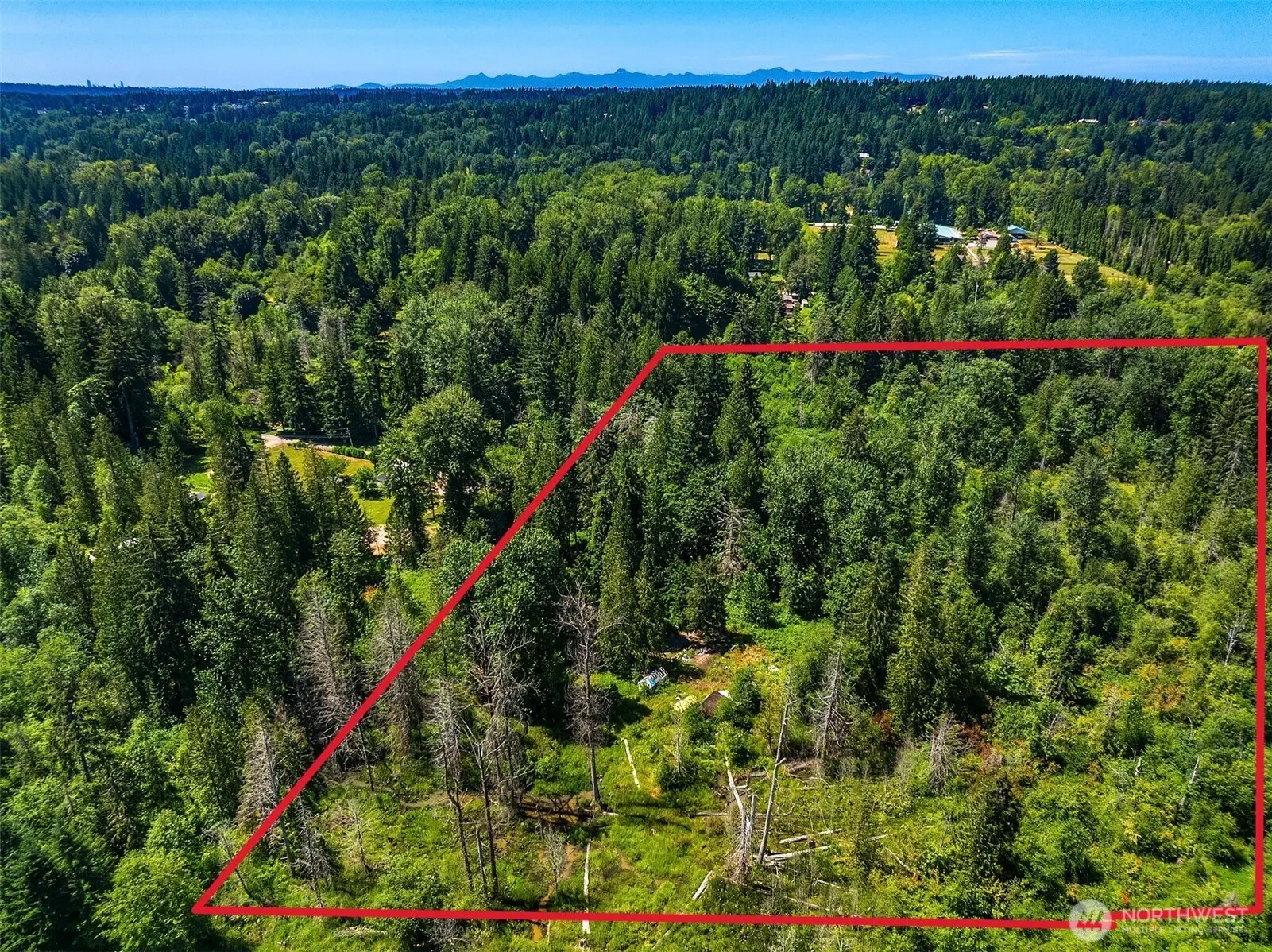 13522 198th Avenue NE, Woodinville, WA 98077