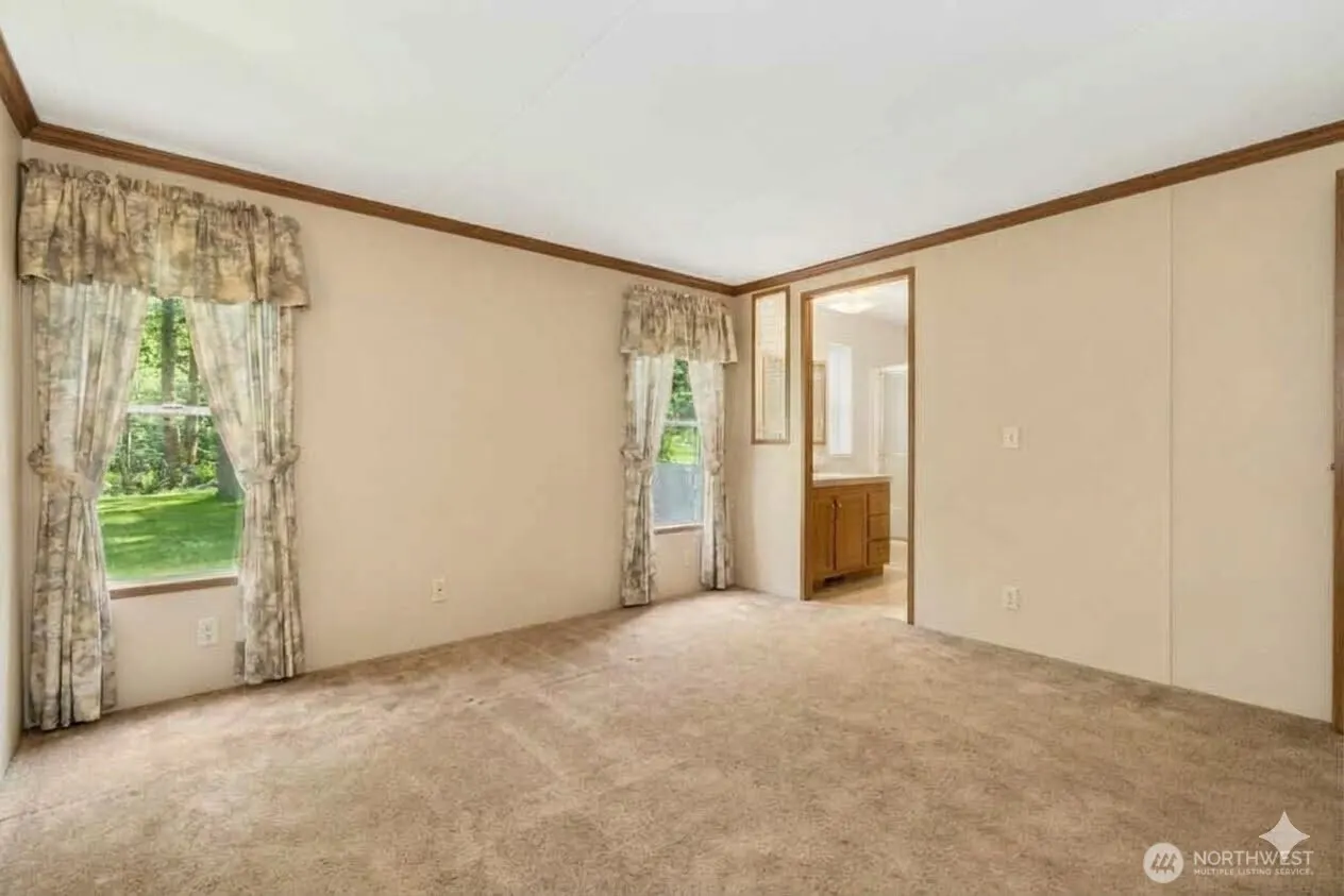 13522 198th Avenue NE, Woodinville, WA 98077
