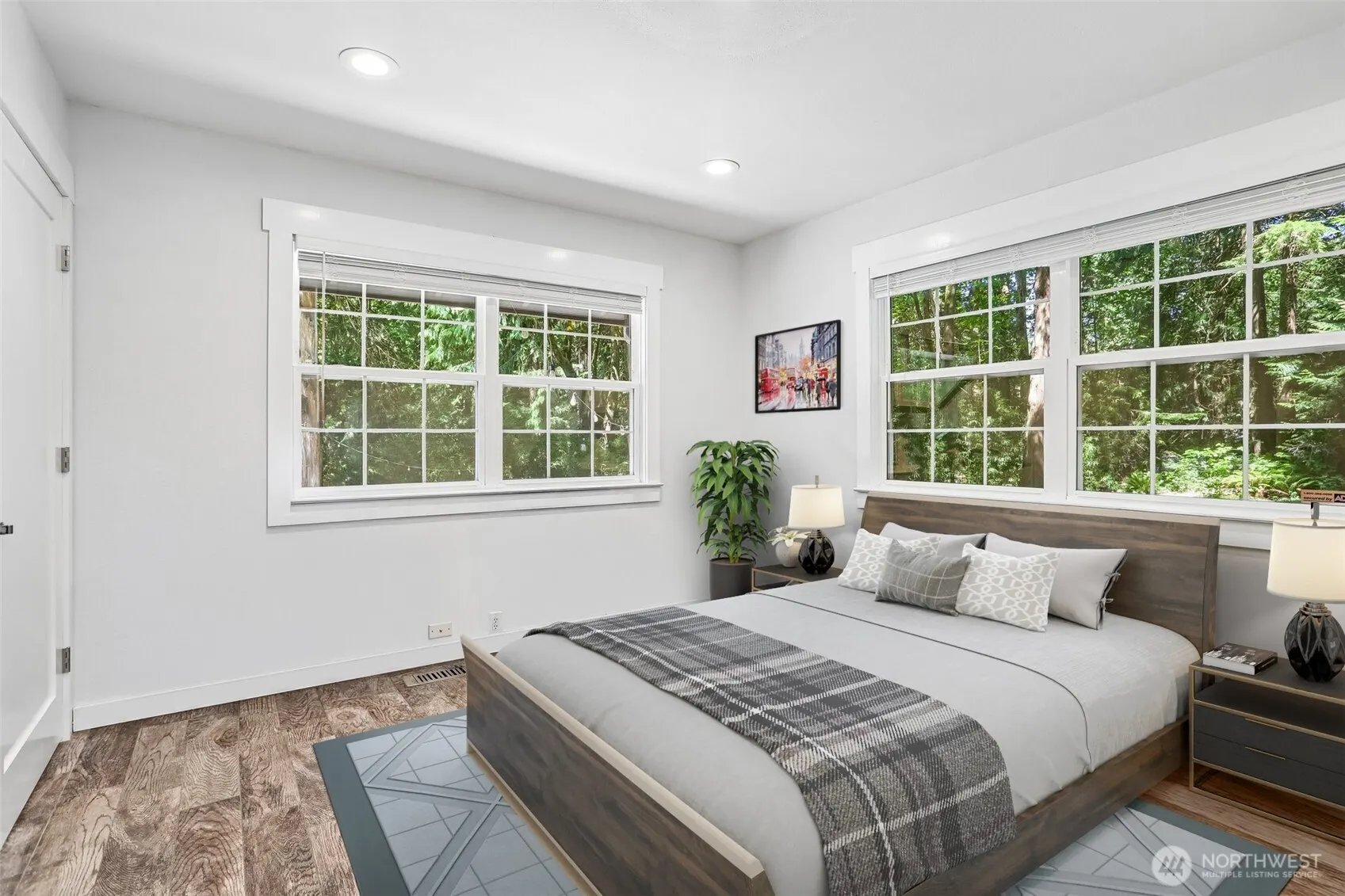 24017 SE 111th Street , Issaquah, WA 98027